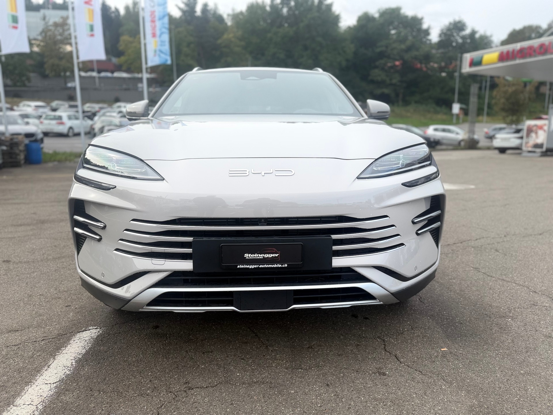 BYD Seal U DM-i Design AWD ° Vollausstattung ° Sofort Verfügbar Boundless Cloud °-image-3