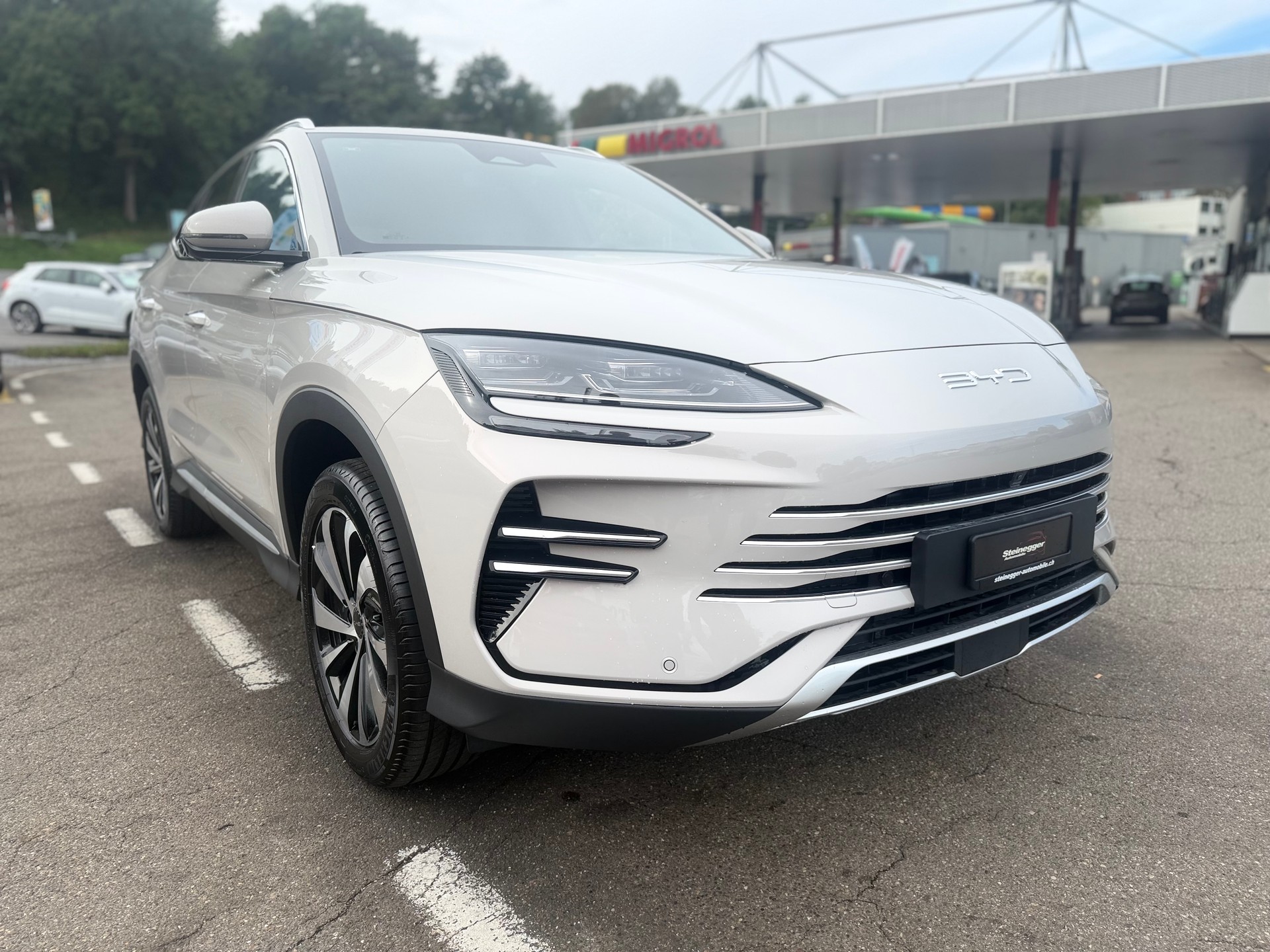 BYD Seal U DM-i Design AWD ° Vollausstattung ° Sofort Verfügbar Boundless Cloud °-image-1