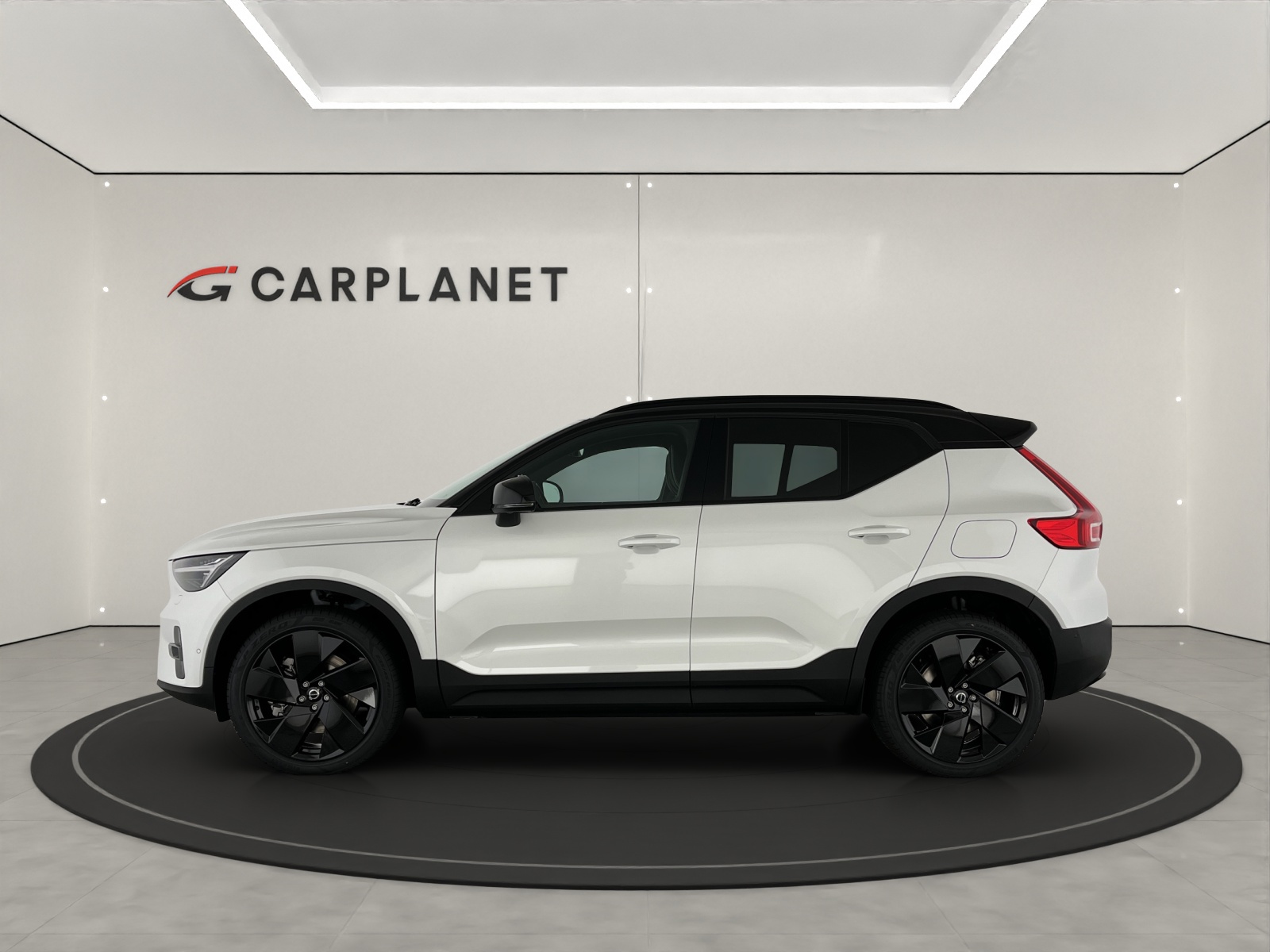 VOLVO EX40 Twin Black Edition AWD-showroom-element-2