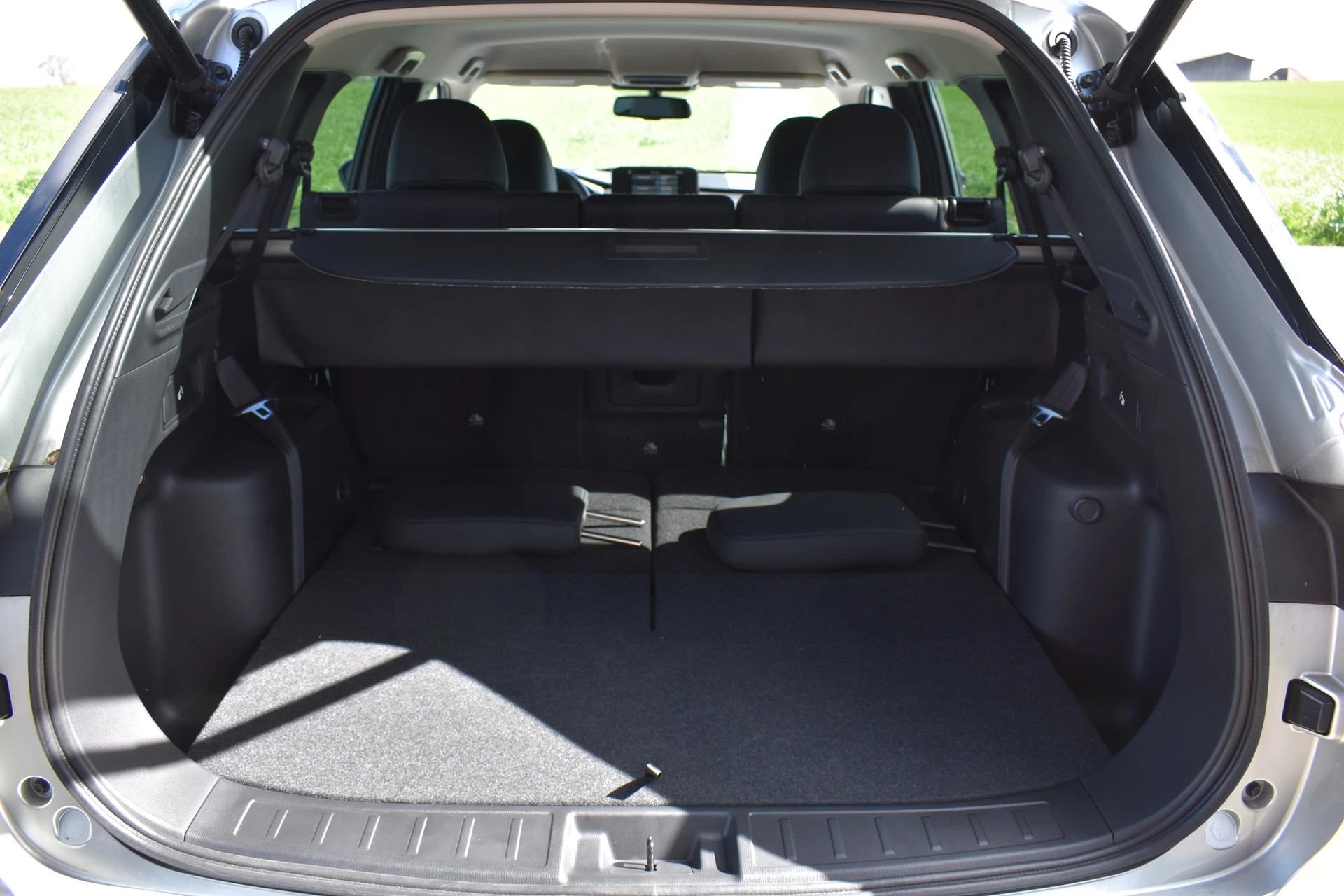 MITSUBISHI OUTLANDER S-AWC-image-4