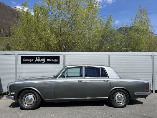 ROLLS-ROYCE Silver Spur II-image-2