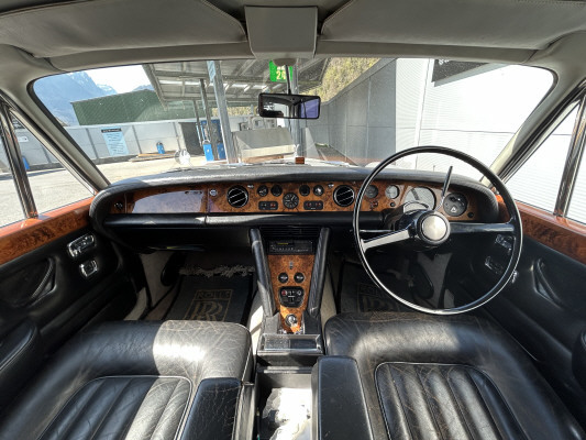 ROLLS-ROYCE Silver Spur II-image-6