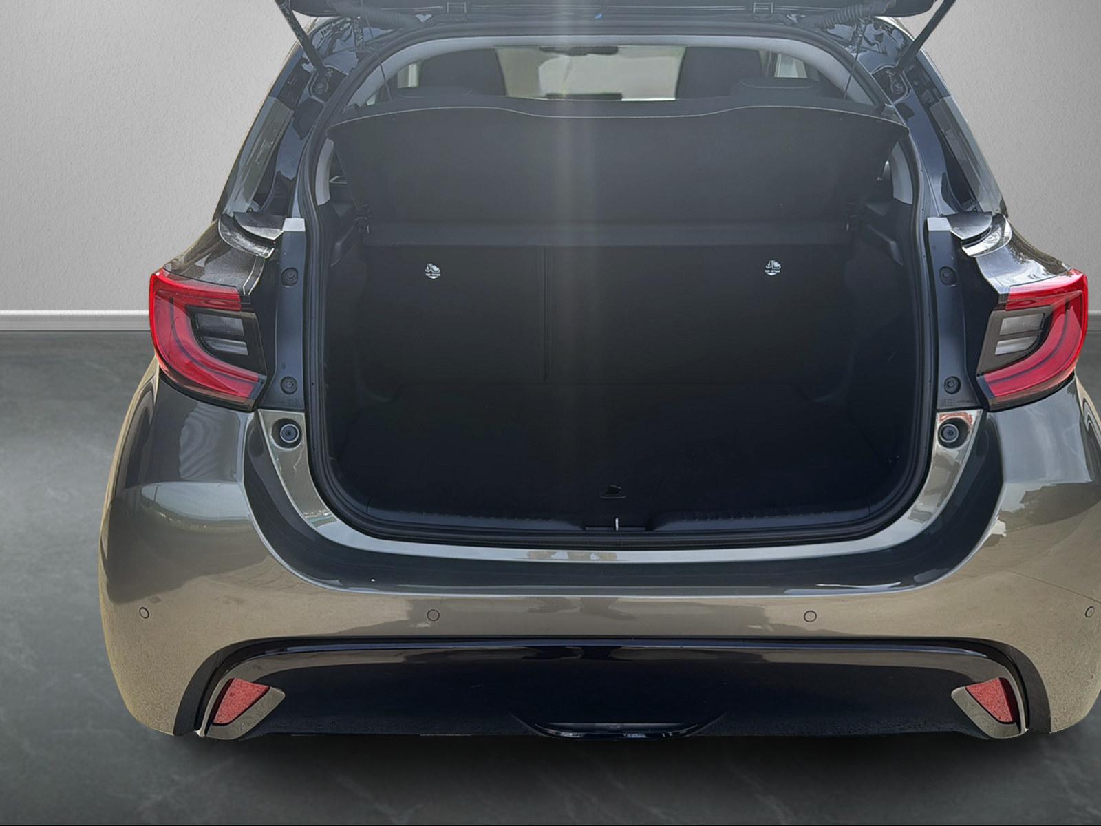TOYOTA Yaris 1.5 VVT-iE Trend-image-9