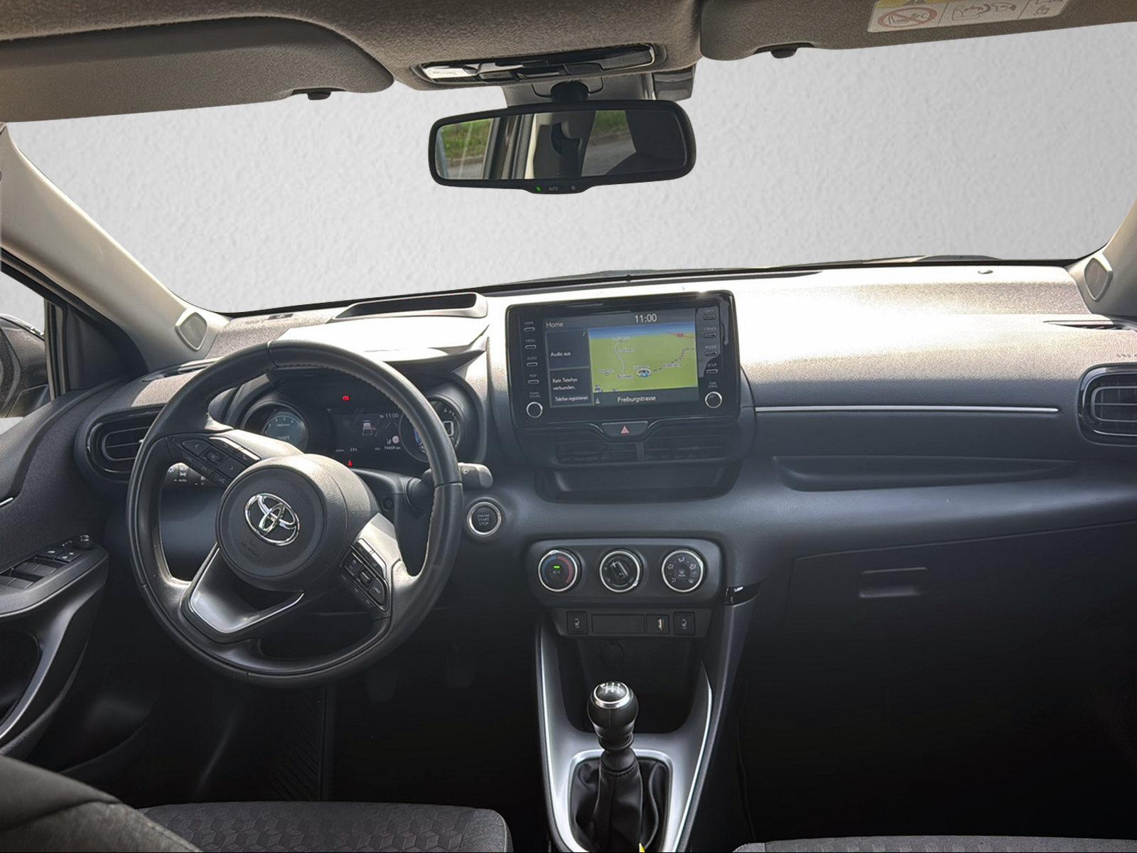 TOYOTA Yaris 1.5 VVT-iE Trend-image-12