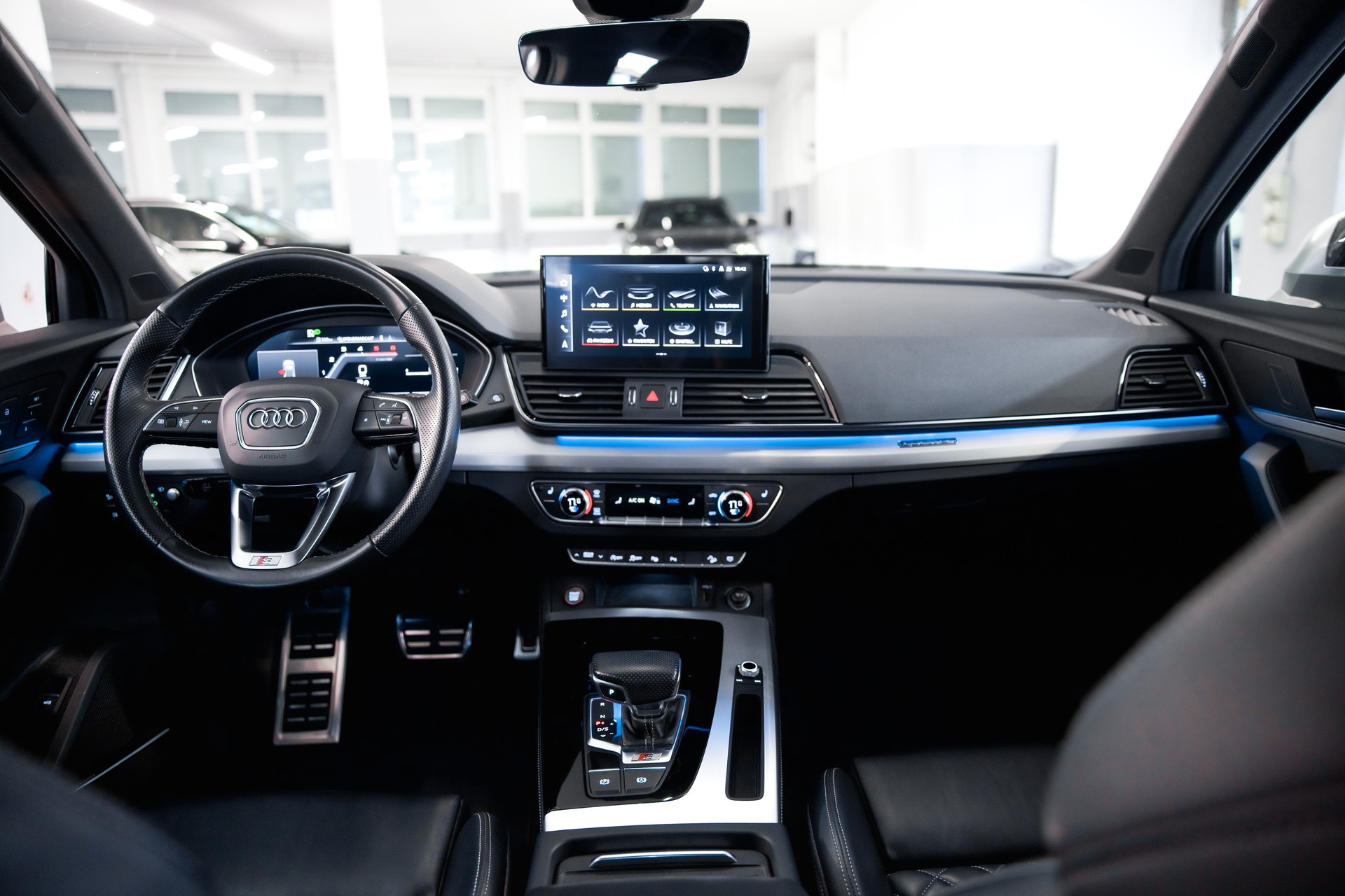 AUDI SQ5 Sportback TDI quattro tiptronic *CH-FHZ*-image-16