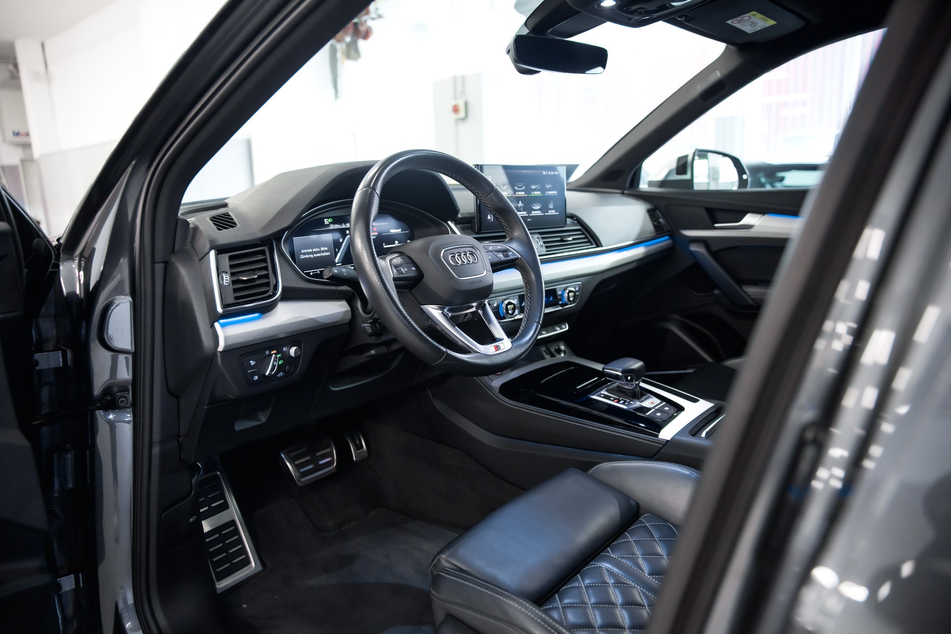 AUDI SQ5 Sportback TDI quattro tiptronic *CH-FHZ*-image-17