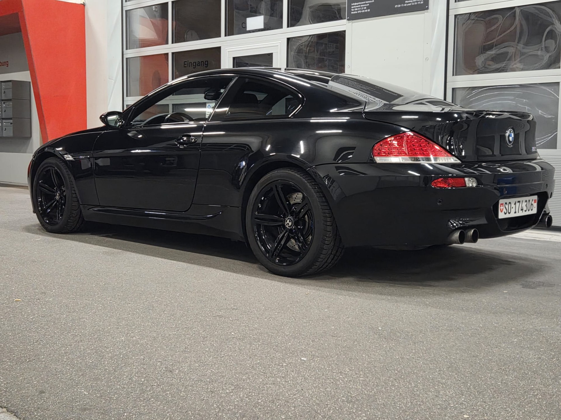 BMW M6-image-1