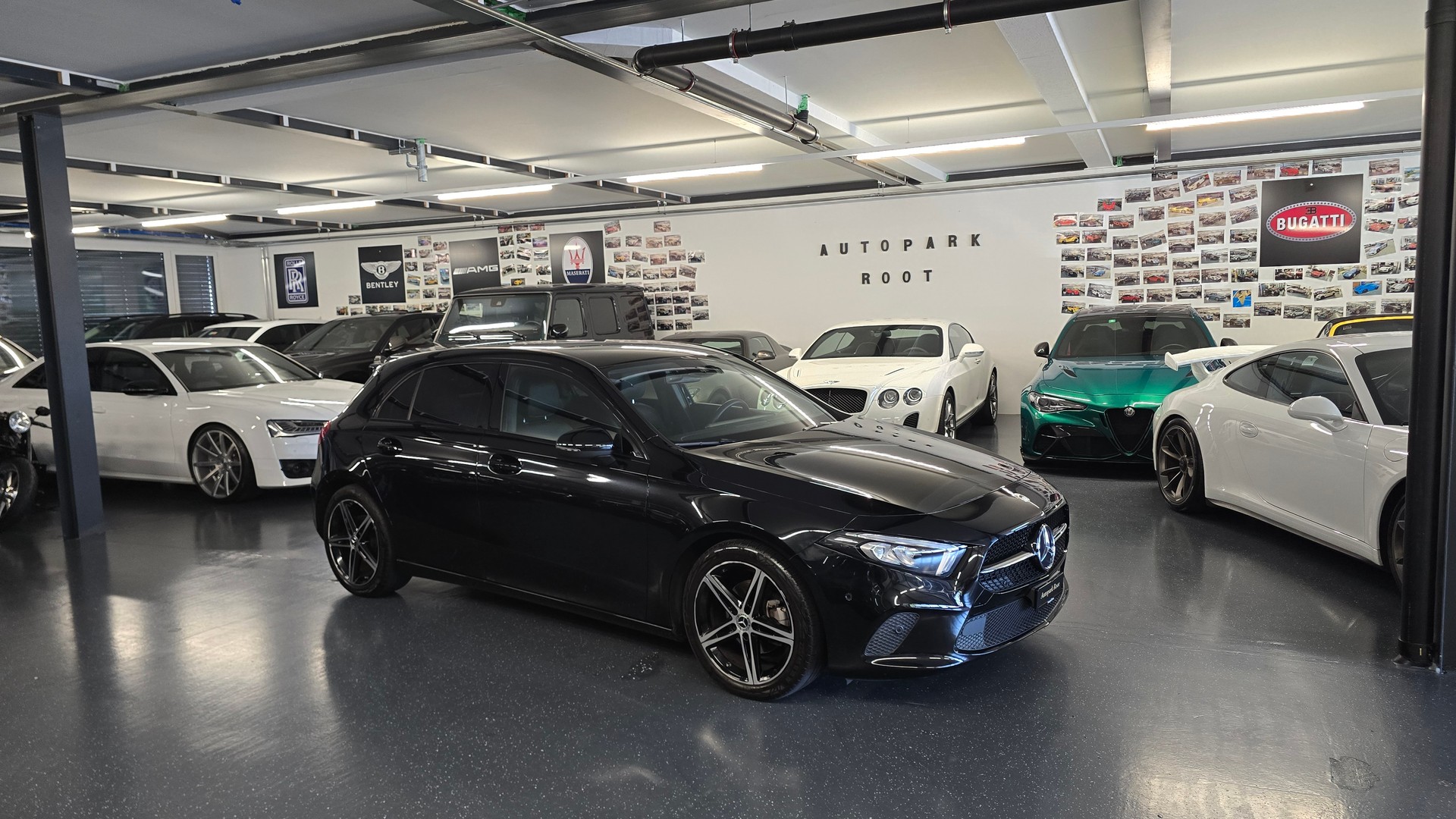 MERCEDES-BENZ A 180-image-0