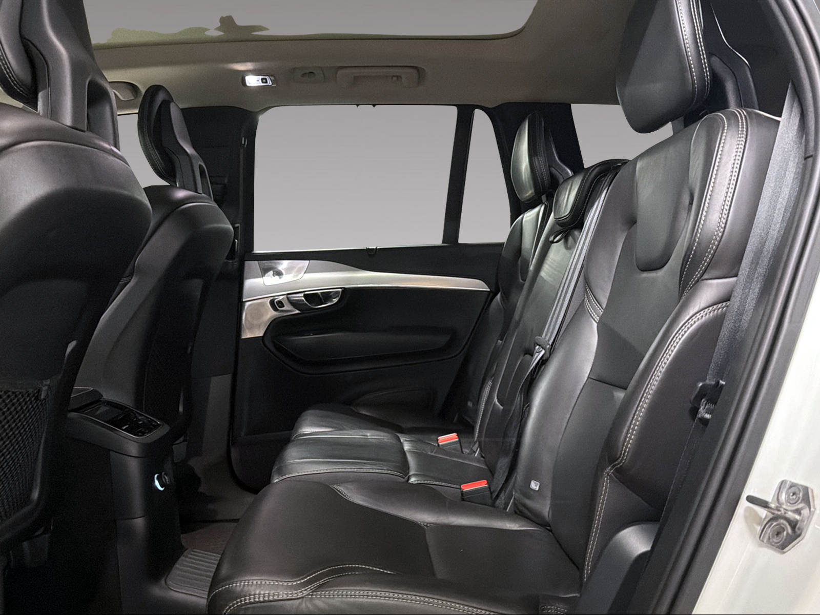 VOLVO XC90 2.0 T8 TE Momentum 7P. AWD-image-16