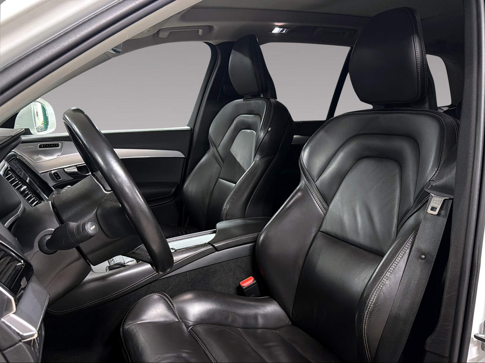 VOLVO XC90 2.0 T8 TE Momentum 7P. AWD-image-9
