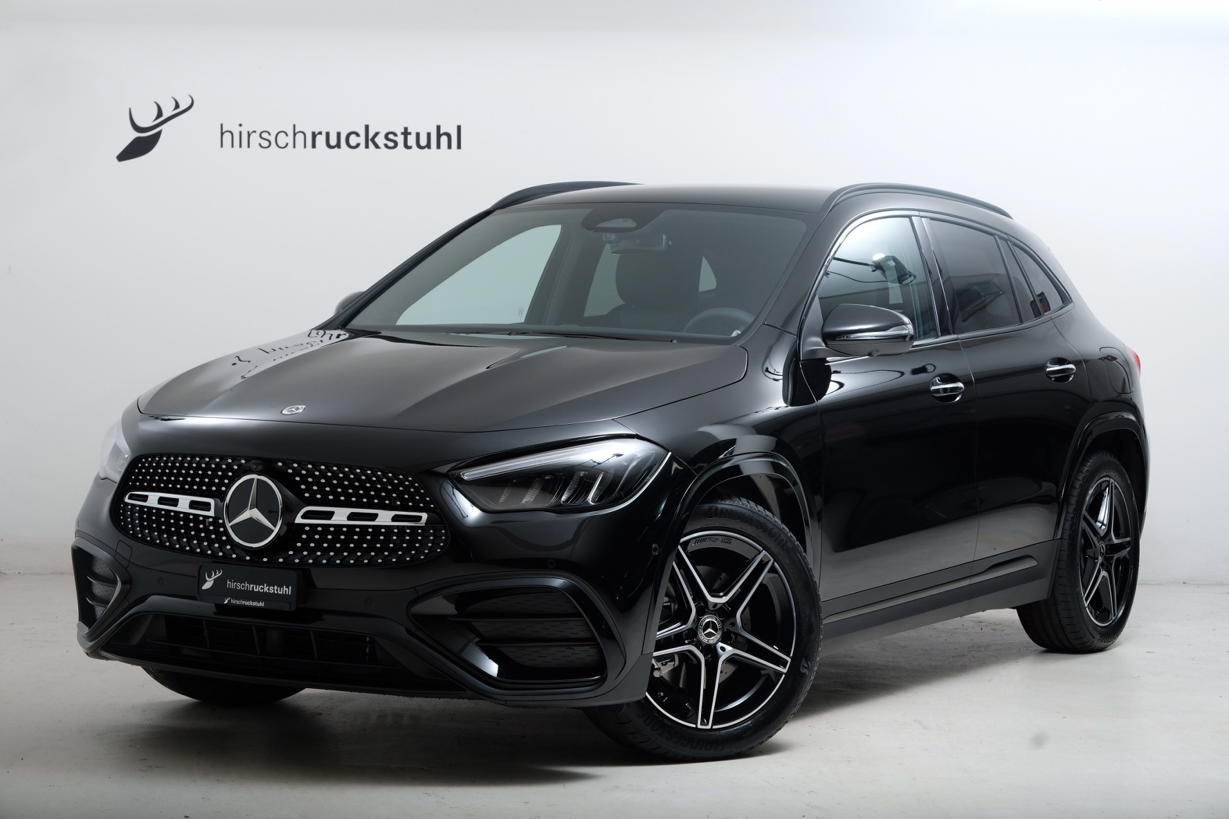 MERCEDES-BENZ GLA 200 Night Star AMG Line H247-image-0
