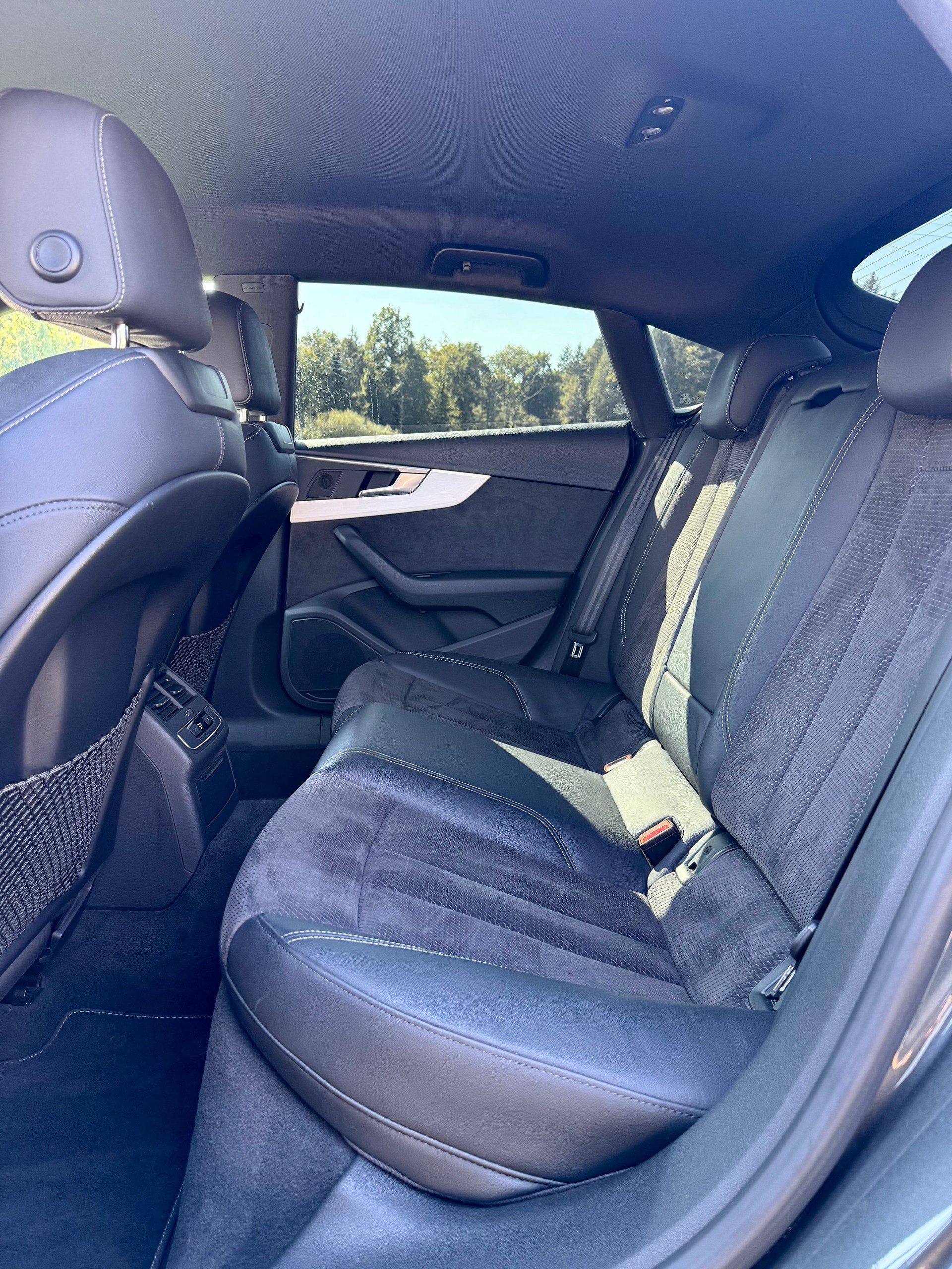 AUDI S5 Sportback 3.0 TFSI quattro tiptronic / ab MFK bei Verkauf-image-24