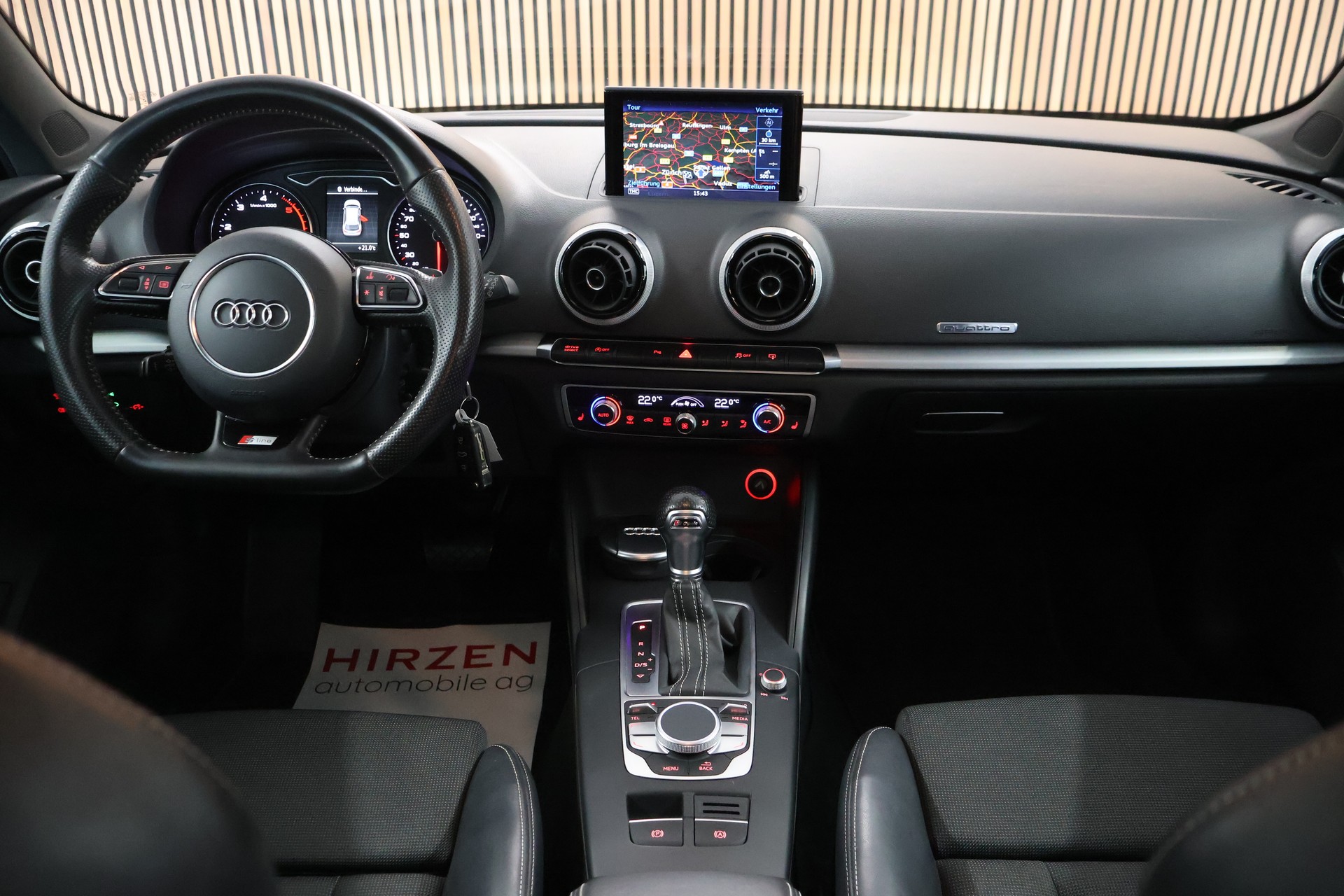 AUDI A3 Sportback 2.0 TDI S-Line quattro S-tronic-image-14