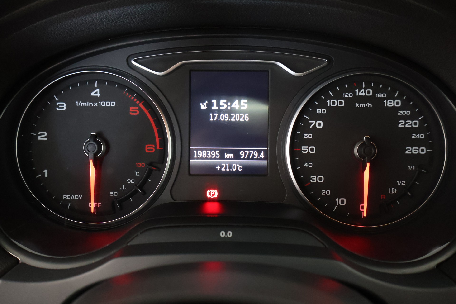 AUDI A3 Sportback 2.0 TDI S-Line quattro S-tronic-image-27