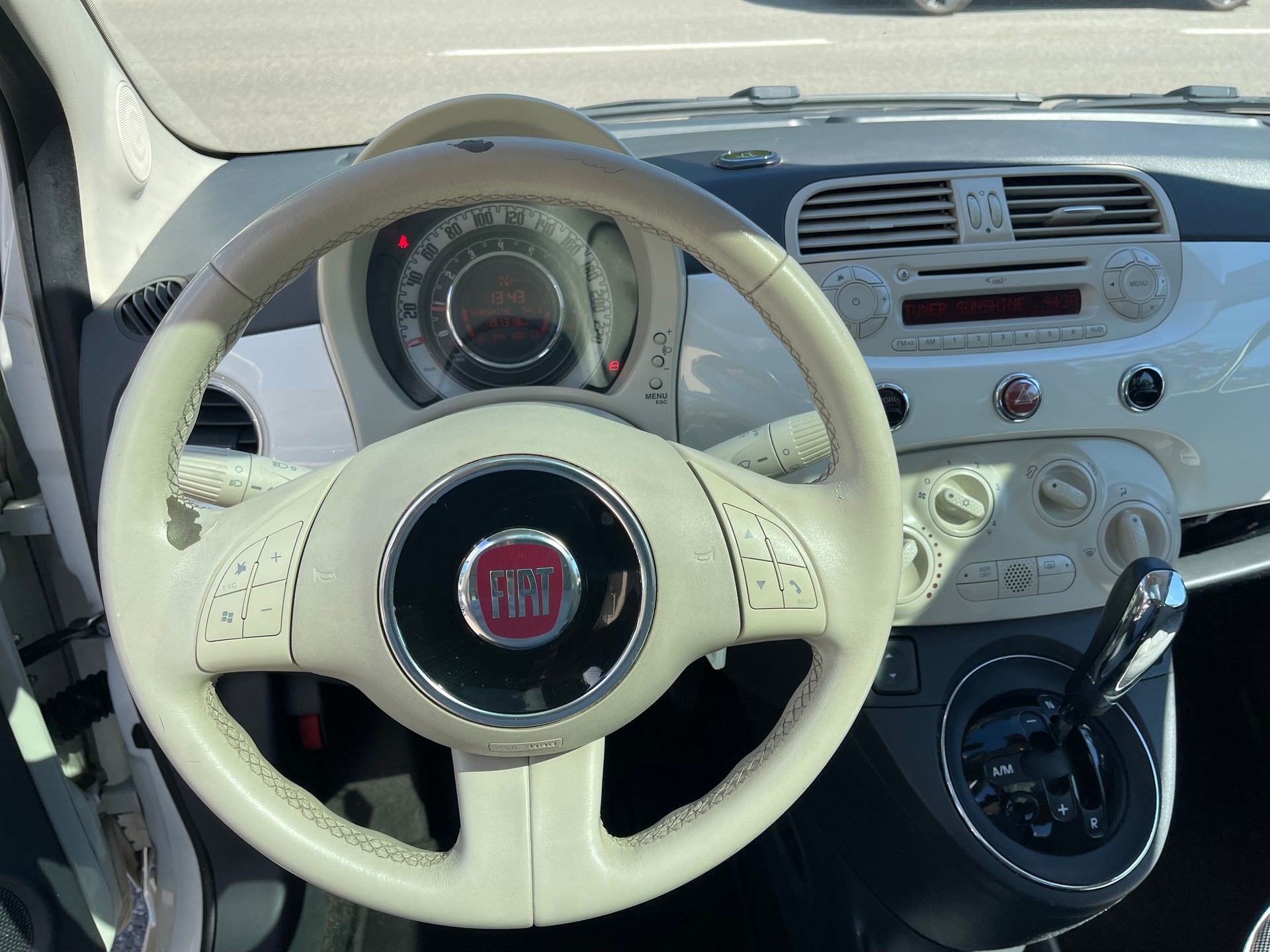 FIAT 500 1.4 16V Lounge Dualogic-image-10