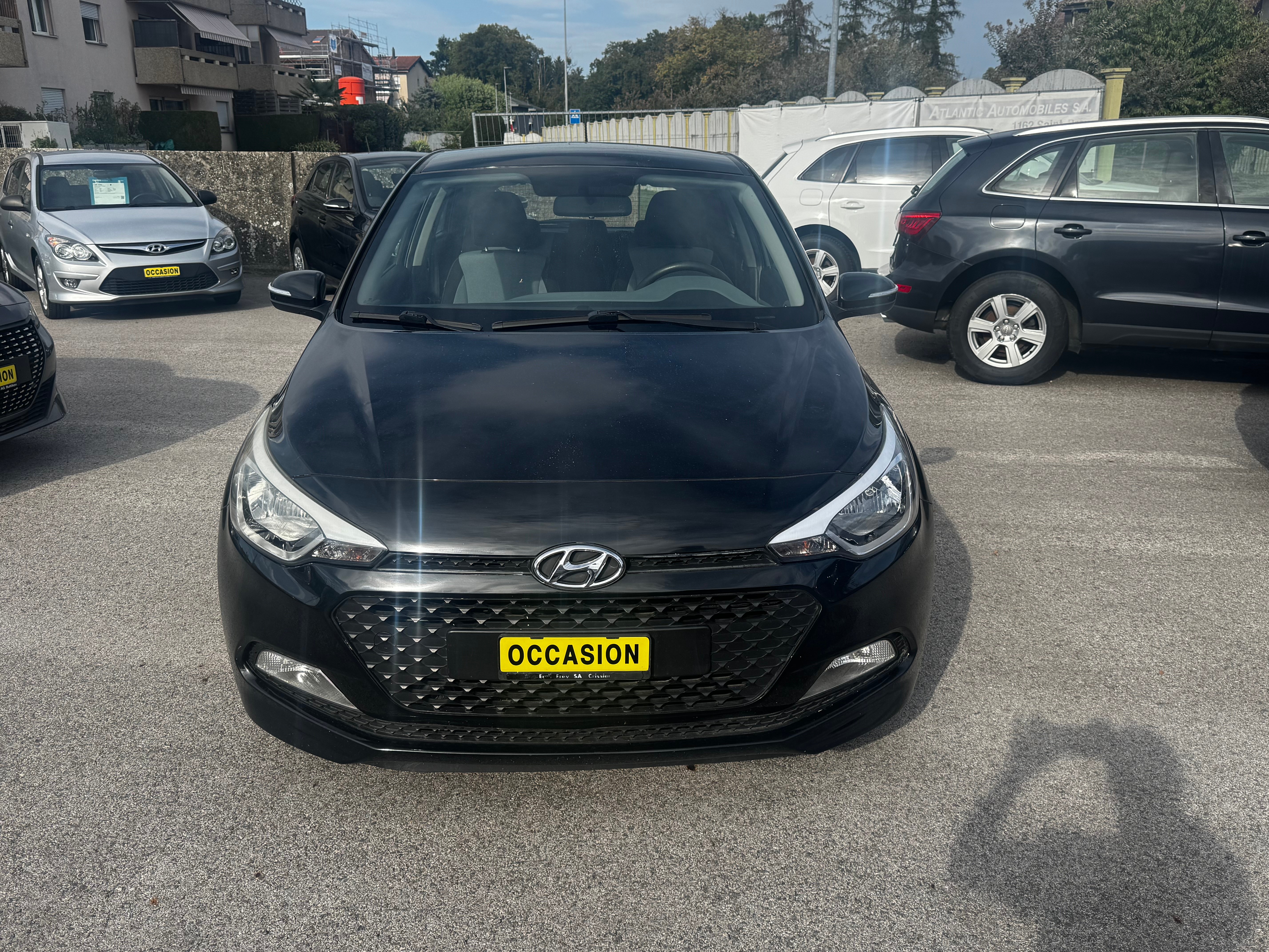 Car photo