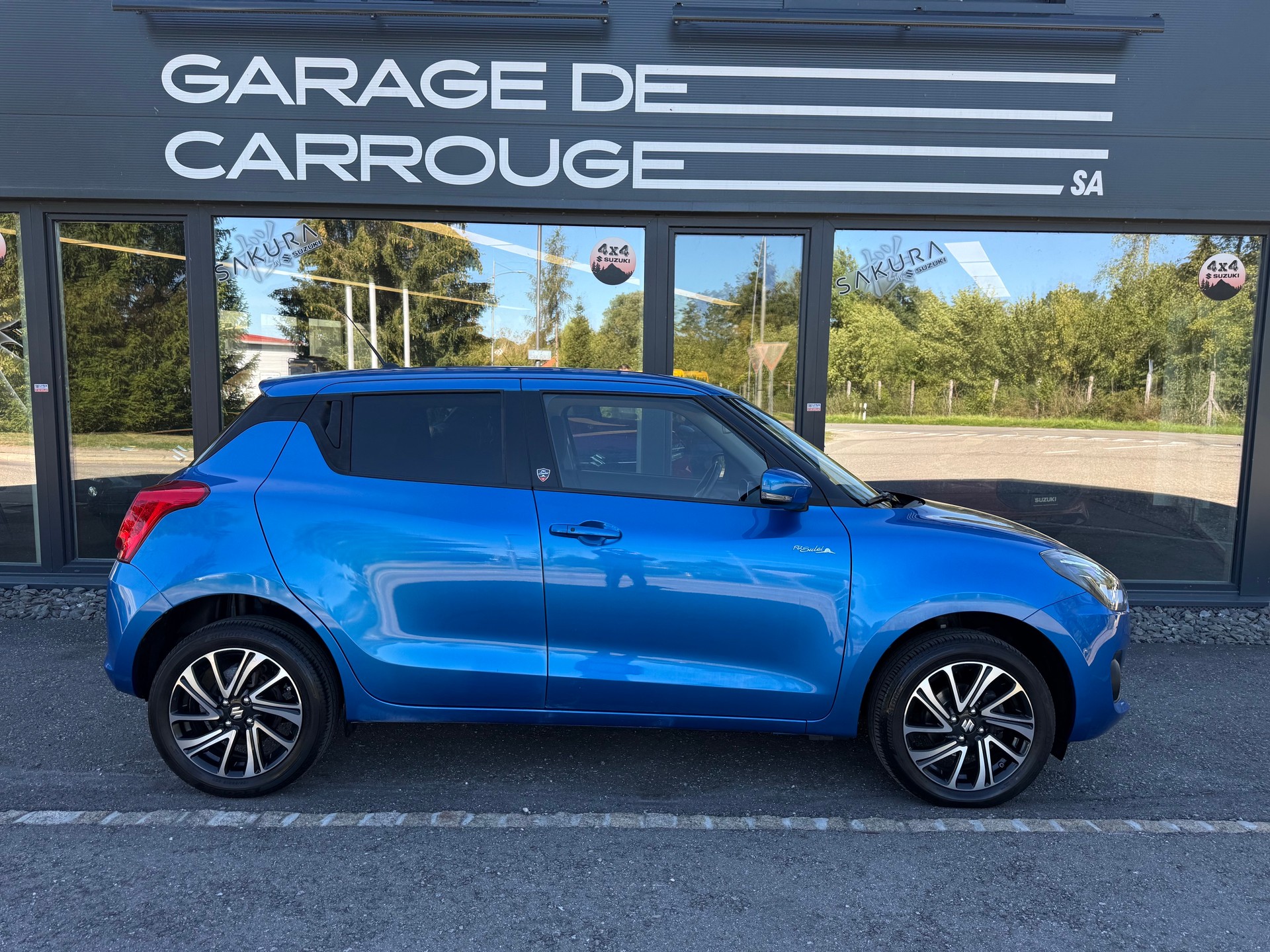SUZUKI Swift 1.2i Piz Sulai Top Hybrid Allgrip 4x4-image-6