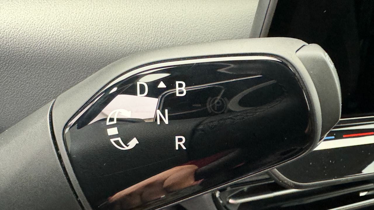VW ID.7 Tourer Pro 77 kWh Limited-image-10