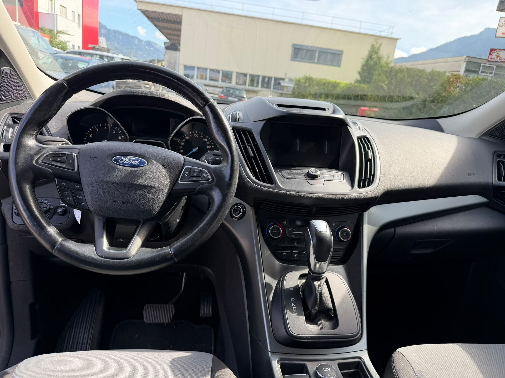 FORD Kuga 1.5 SCTi Carving 4WD Automatic-image-8