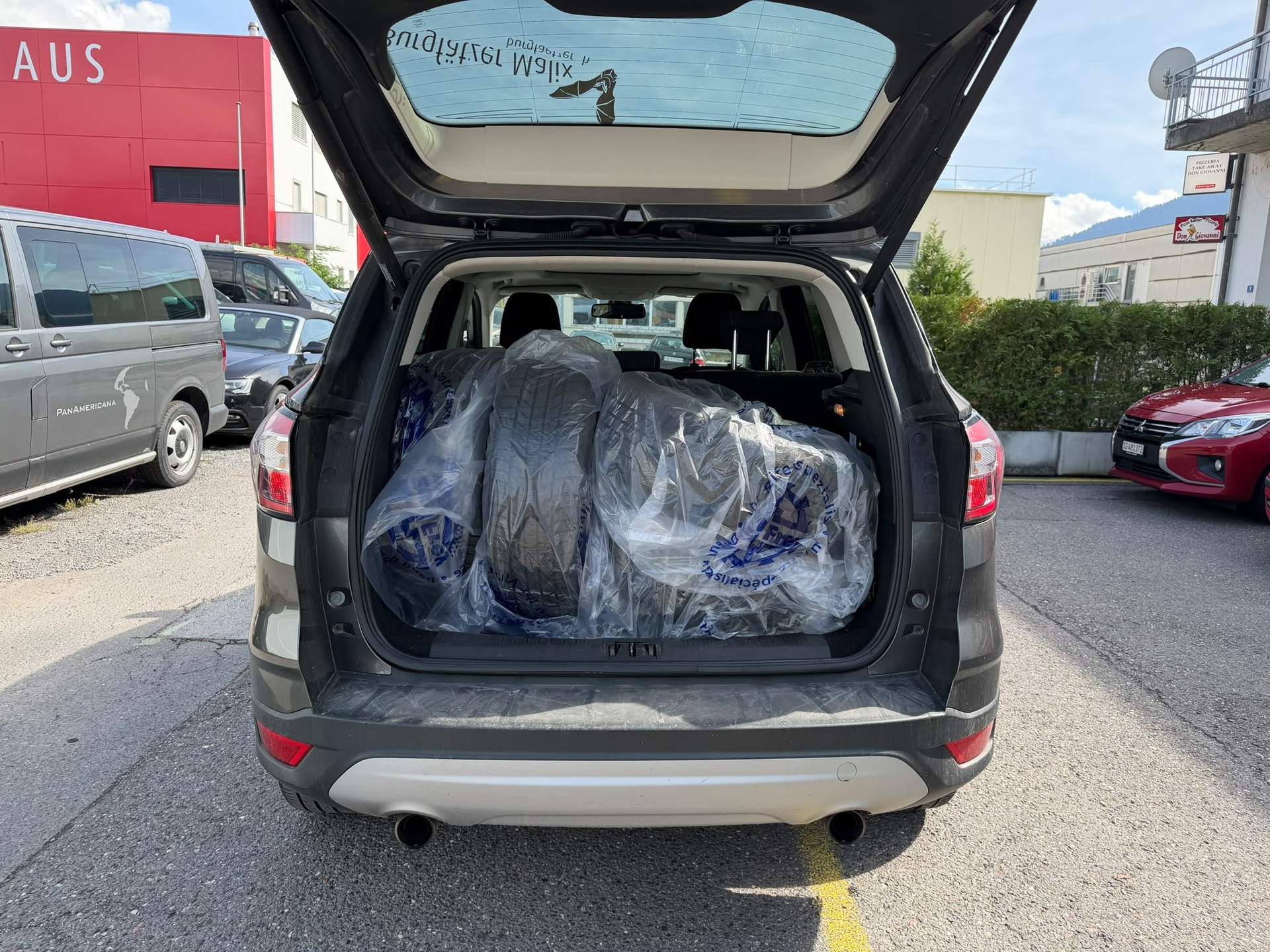 FORD Kuga 1.5 SCTi Carving 4WD Automatic-image-7