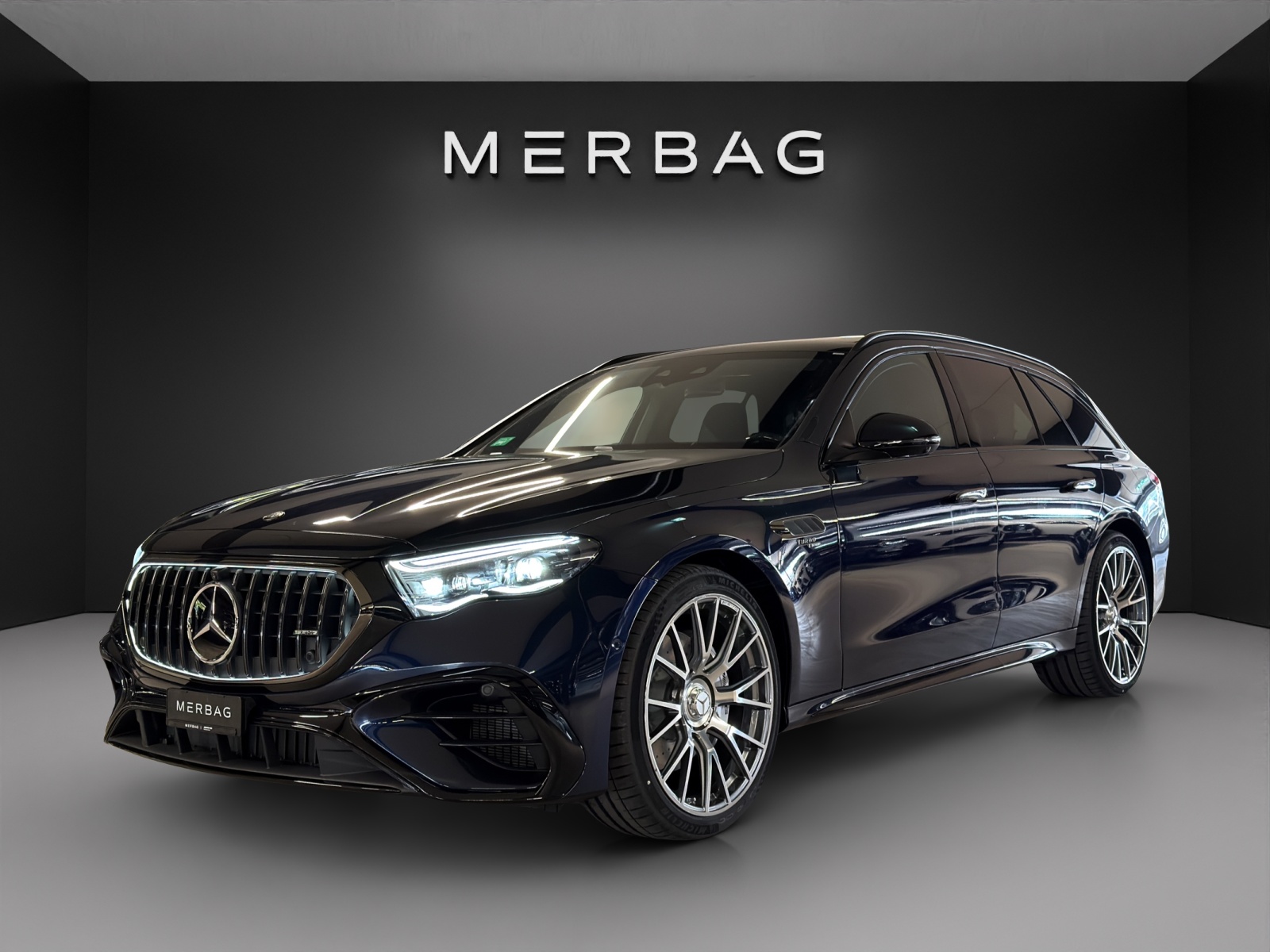 MERCEDES-BENZ AMG E 53 Hybrid 4MATIC+ T-Model