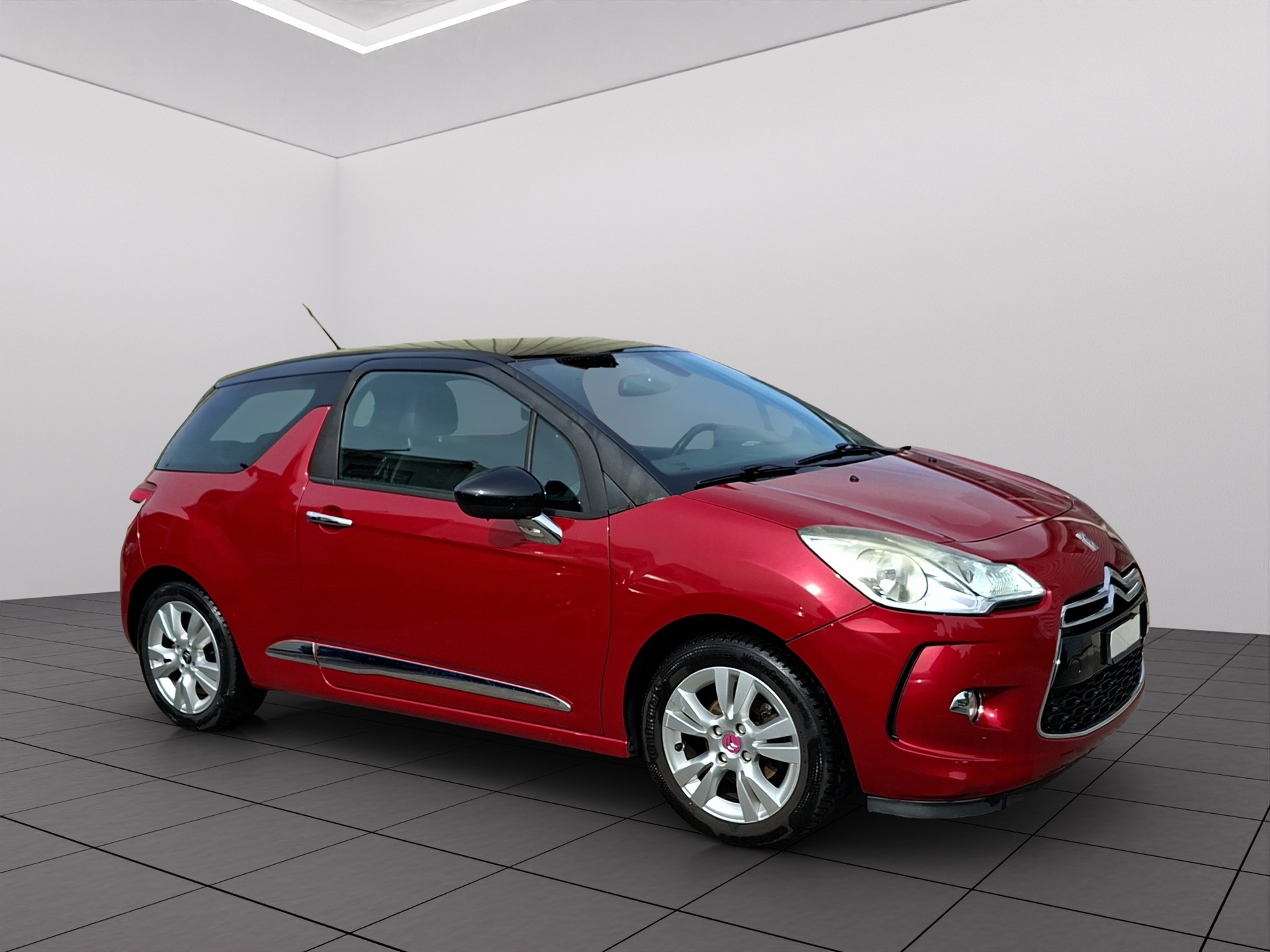 DS AUTOMOBILES DS3 1.6 VTi Ultra Prestige-image-6