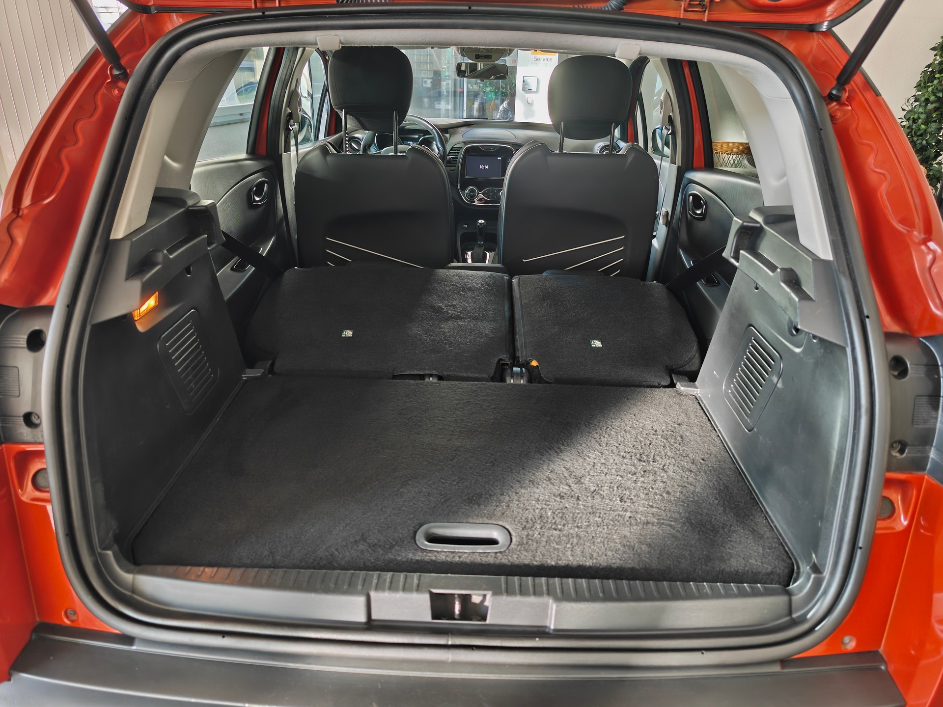 RENAULT Captur 1.2 T 16V Privilège EDC-image-8