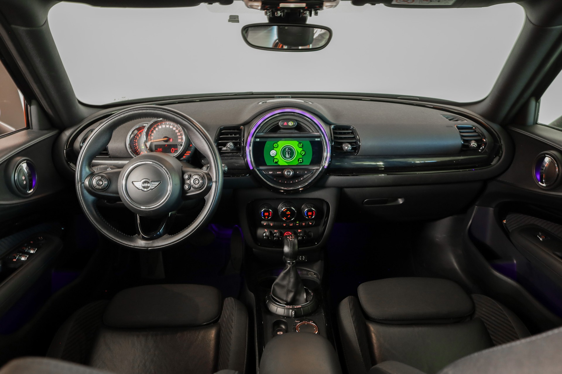 MINI Clubman Cooper S ALL4 Steptronic * Chili * Wired *-image-7