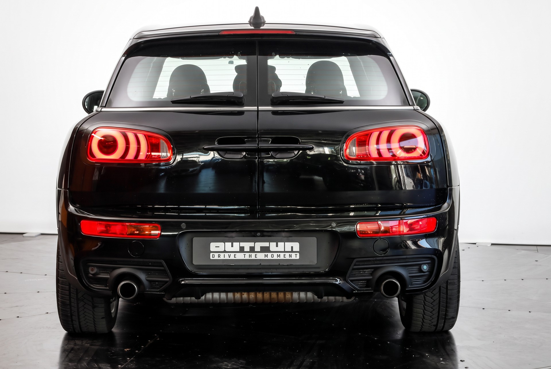MINI Clubman Cooper S ALL4 Steptronic * Chili * Wired *-image-2