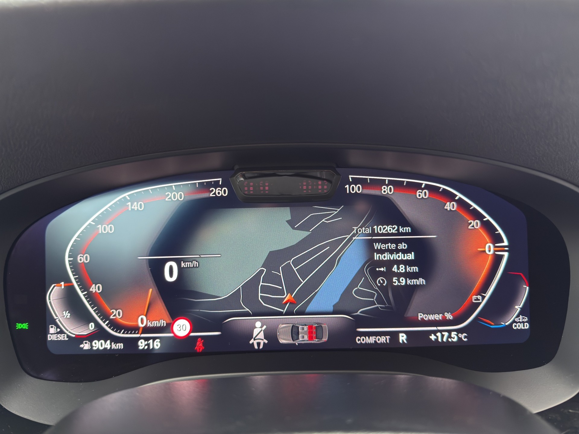 BMW 530d xDrive 48V Touring Steptronic-image-21