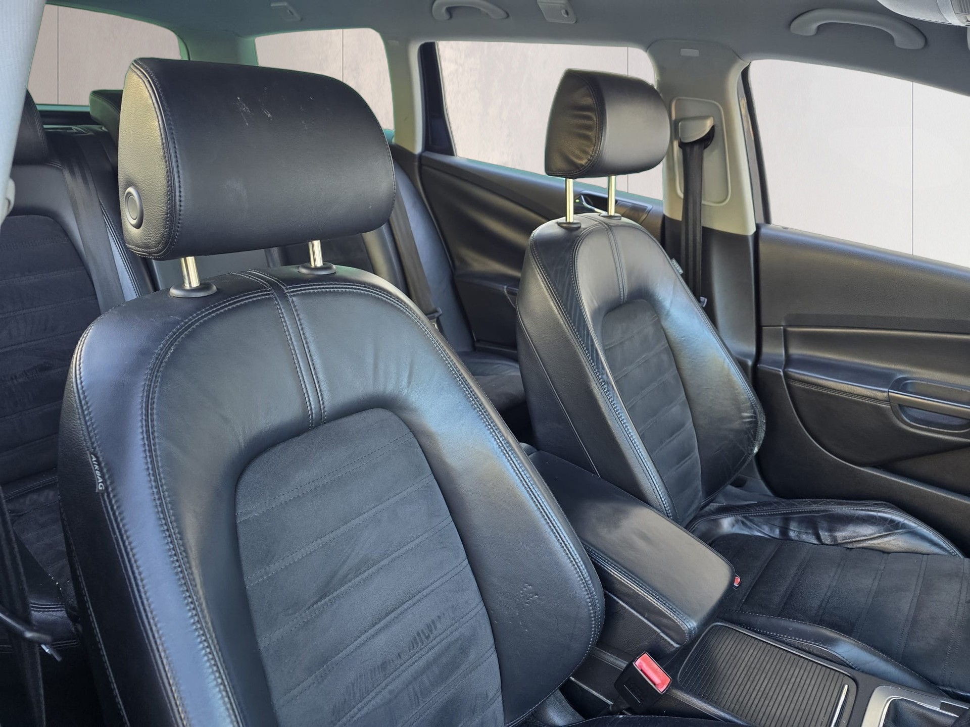 VW Passat Variant 2.0T FSI Comfortline-image-21
