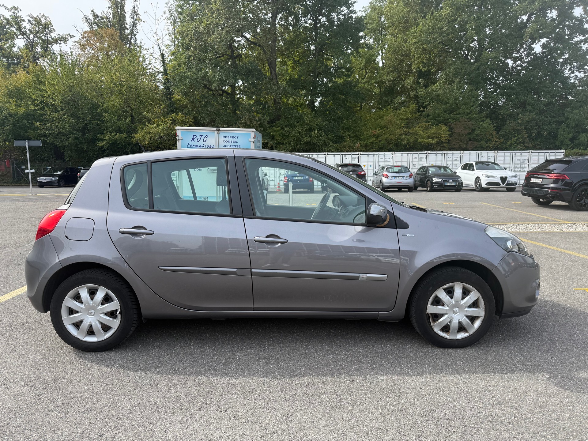 RENAULT Clio 1.2 16V Turbo Night&Day-image-4