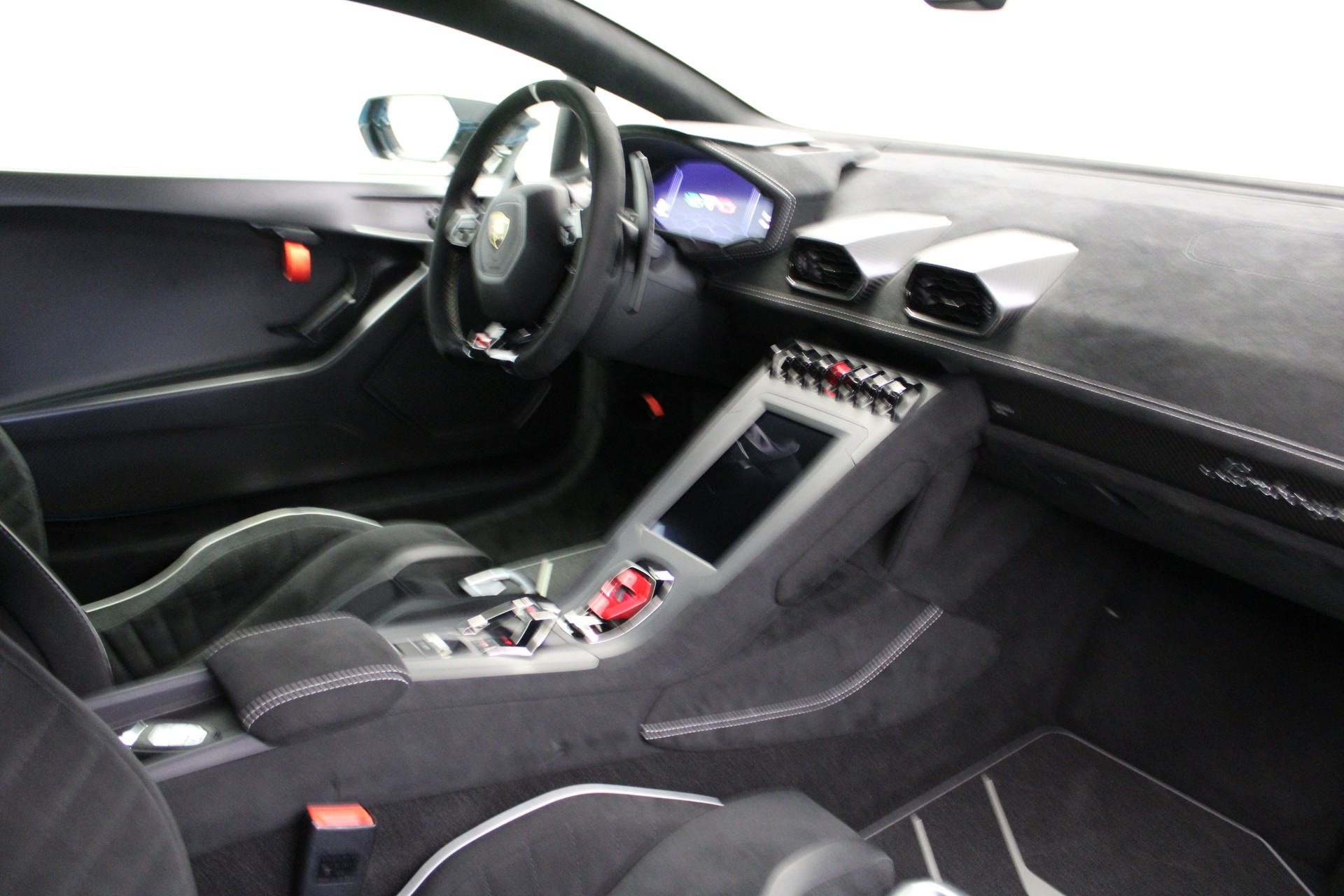 LAMBORGHINI Huracan STO Coupé DCT RWD-image-6