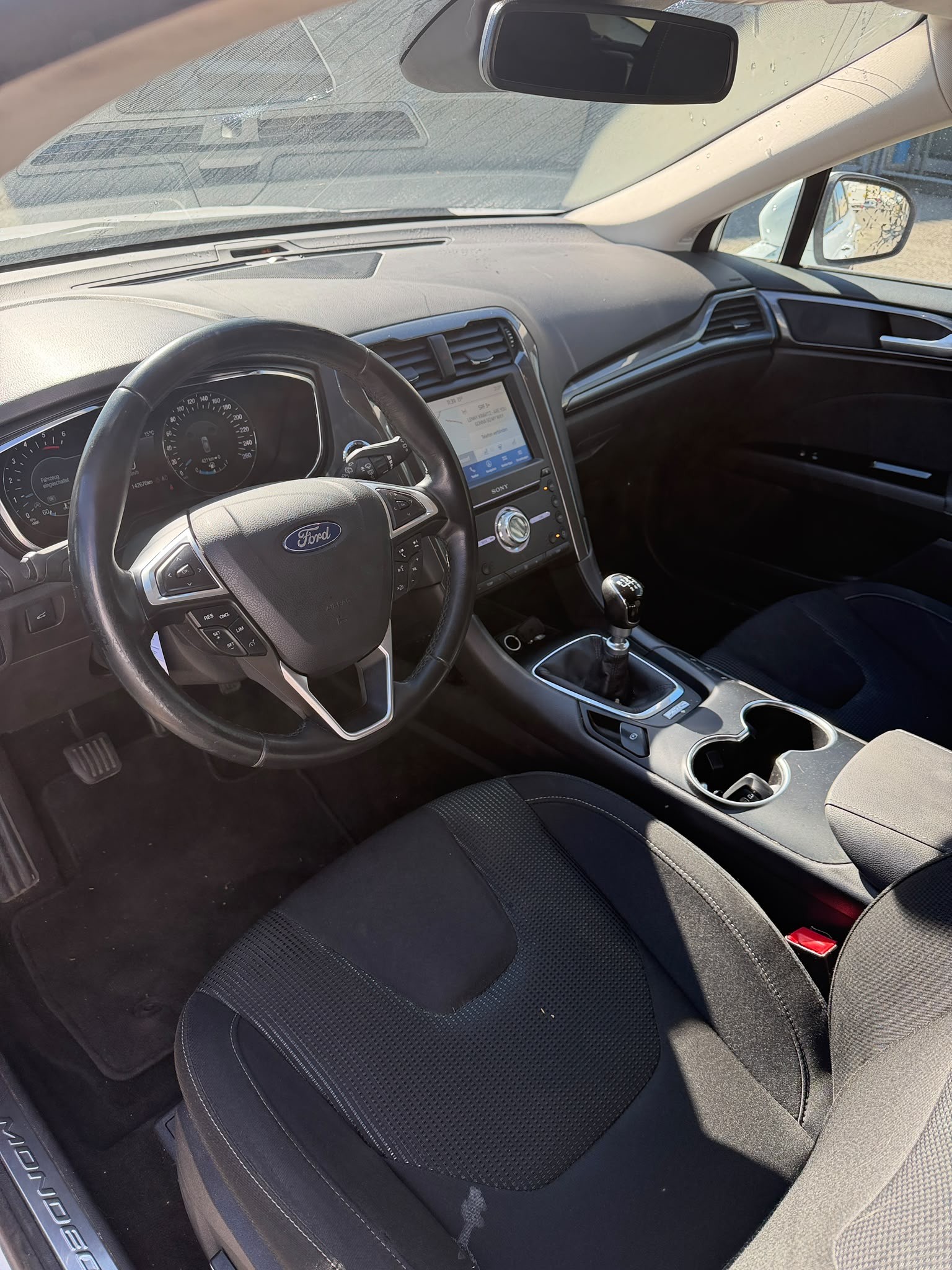 FORD Mondeo 2.0 TDCi Titanium-image-8