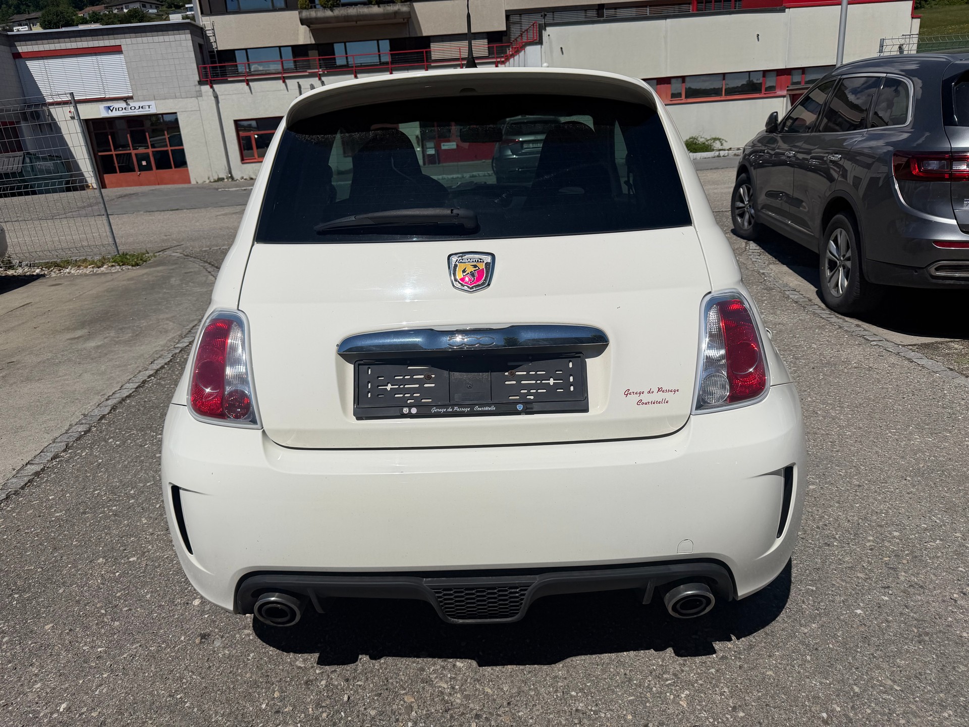 FIAT 500 1.4 16V Turbo Abarth-image-3
