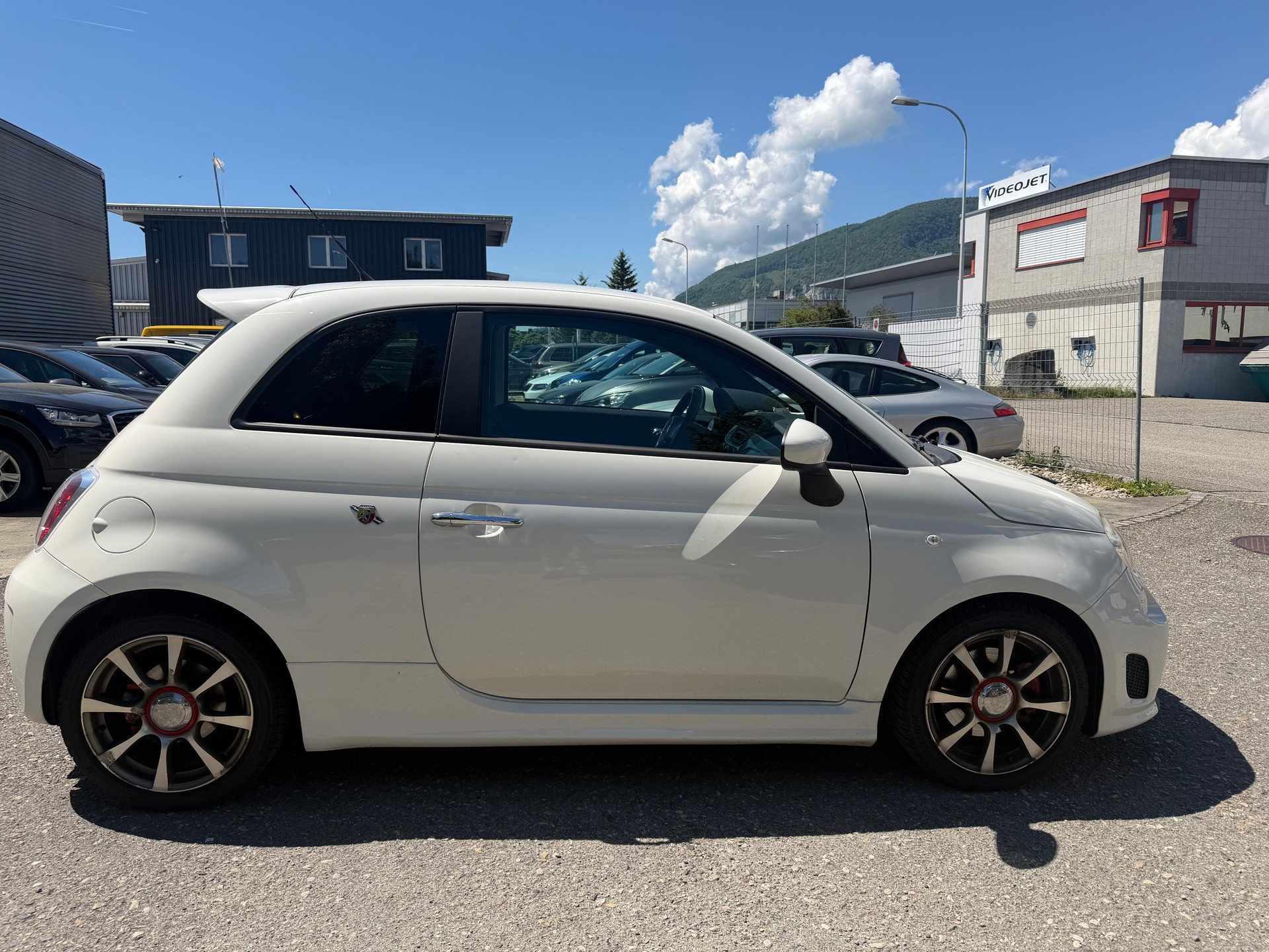 FIAT 500 1.4 16V Turbo Abarth-image-5
