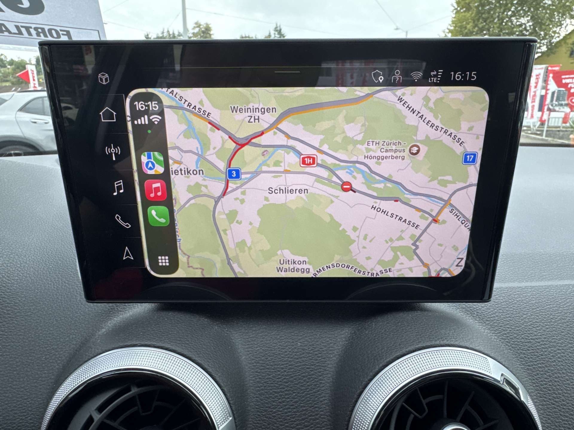 AUDI Q2 35 TFSi S-Line S-Tronic Automat-image-1