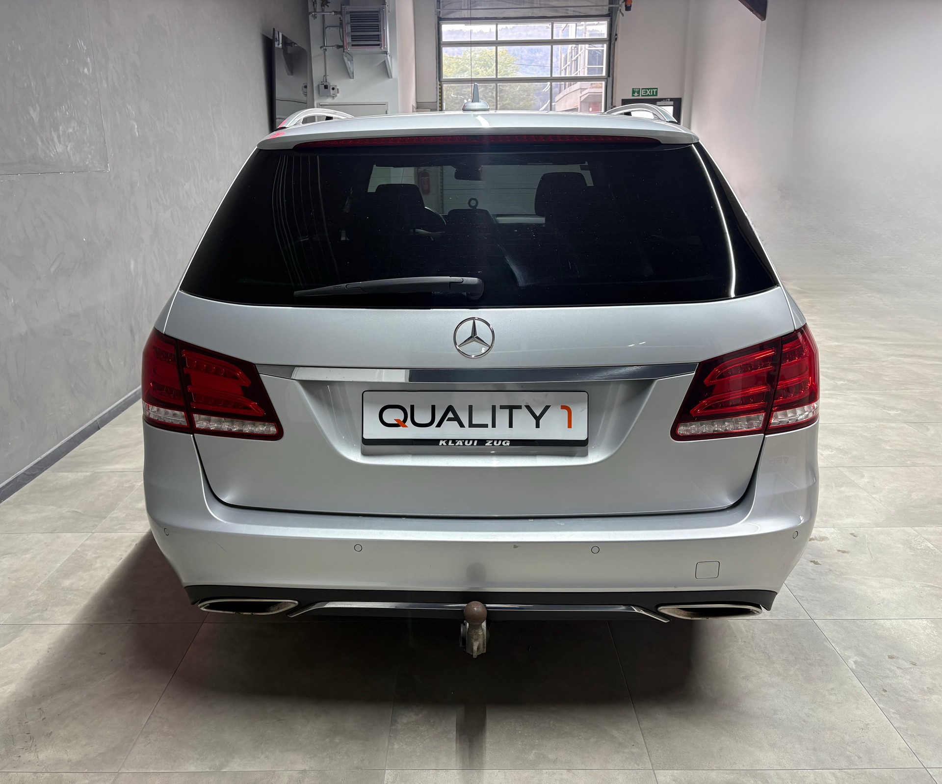 MERCEDES-BENZ E 250 CDI Avantgarde 4Matic 7G-Tronic-image-5