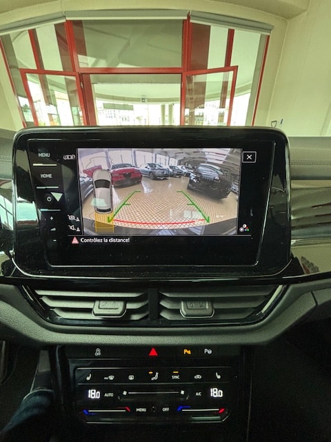 VW T-Roc 2.0 TSI R-Line DSG 4Motion-image-7