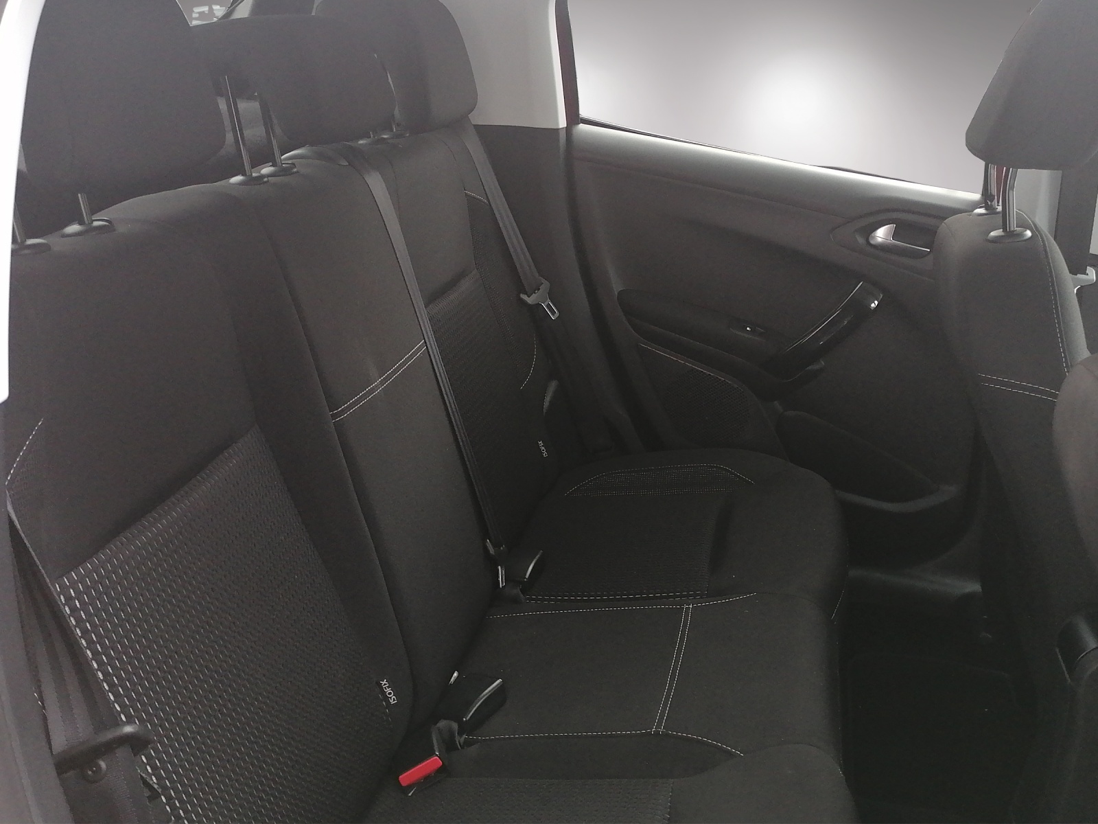 PEUGEOT 208 1.2 PureTech Allure S/S-image-6