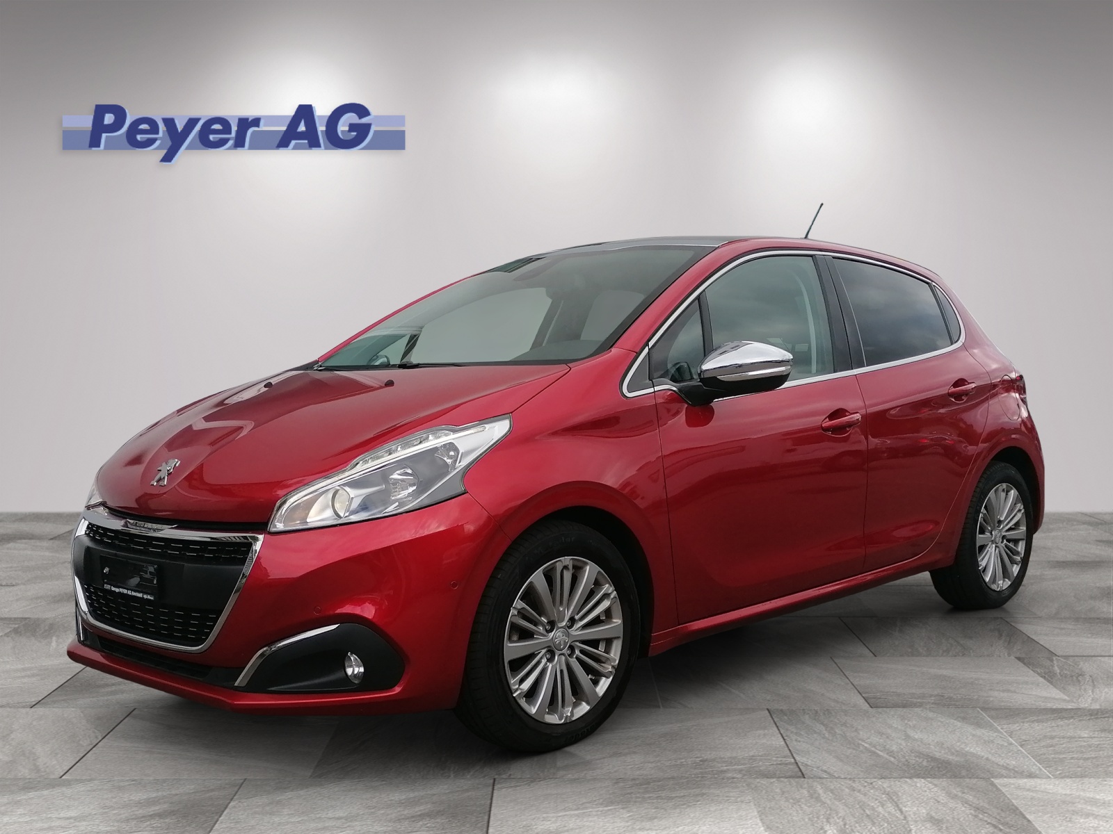 PEUGEOT 208 1.2 PureTech Allure S/S-image-1