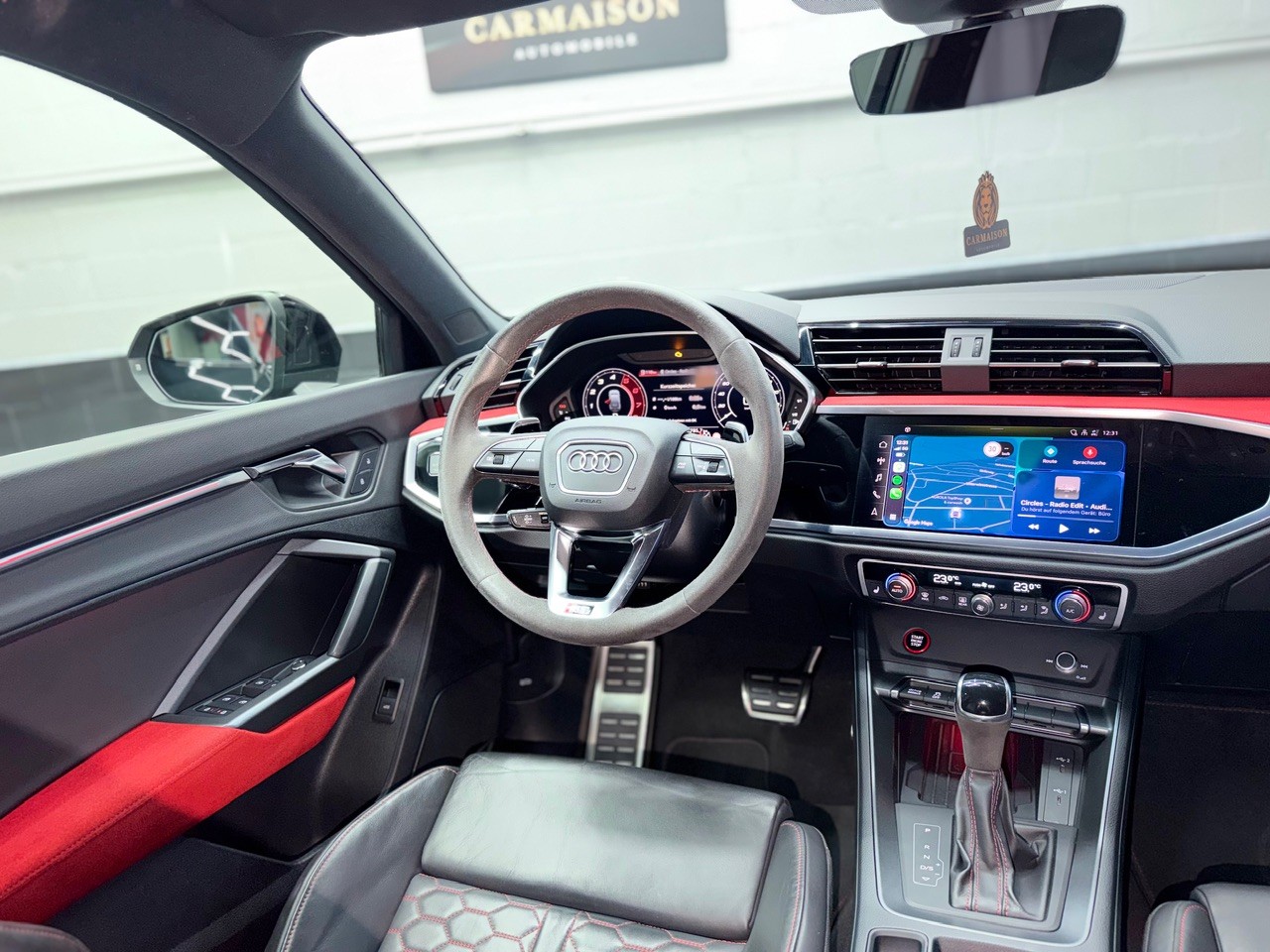 AUDI RS Q3 Sportback quattro S tronic | Bang & Olufsen | ACC | Ambiente | Carbon | Anhängerkupplung | Alcantara-image-18