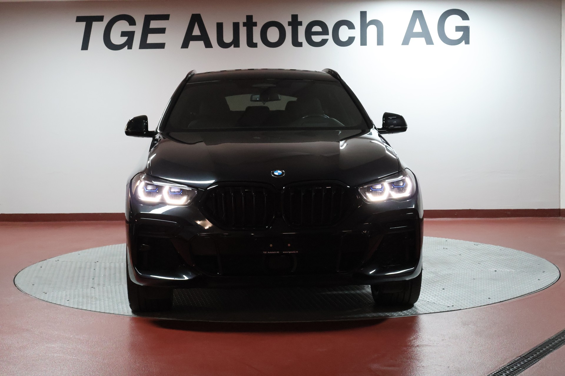 BMW X6 xDrive 48V 40d Steptronic M Sport-image-1