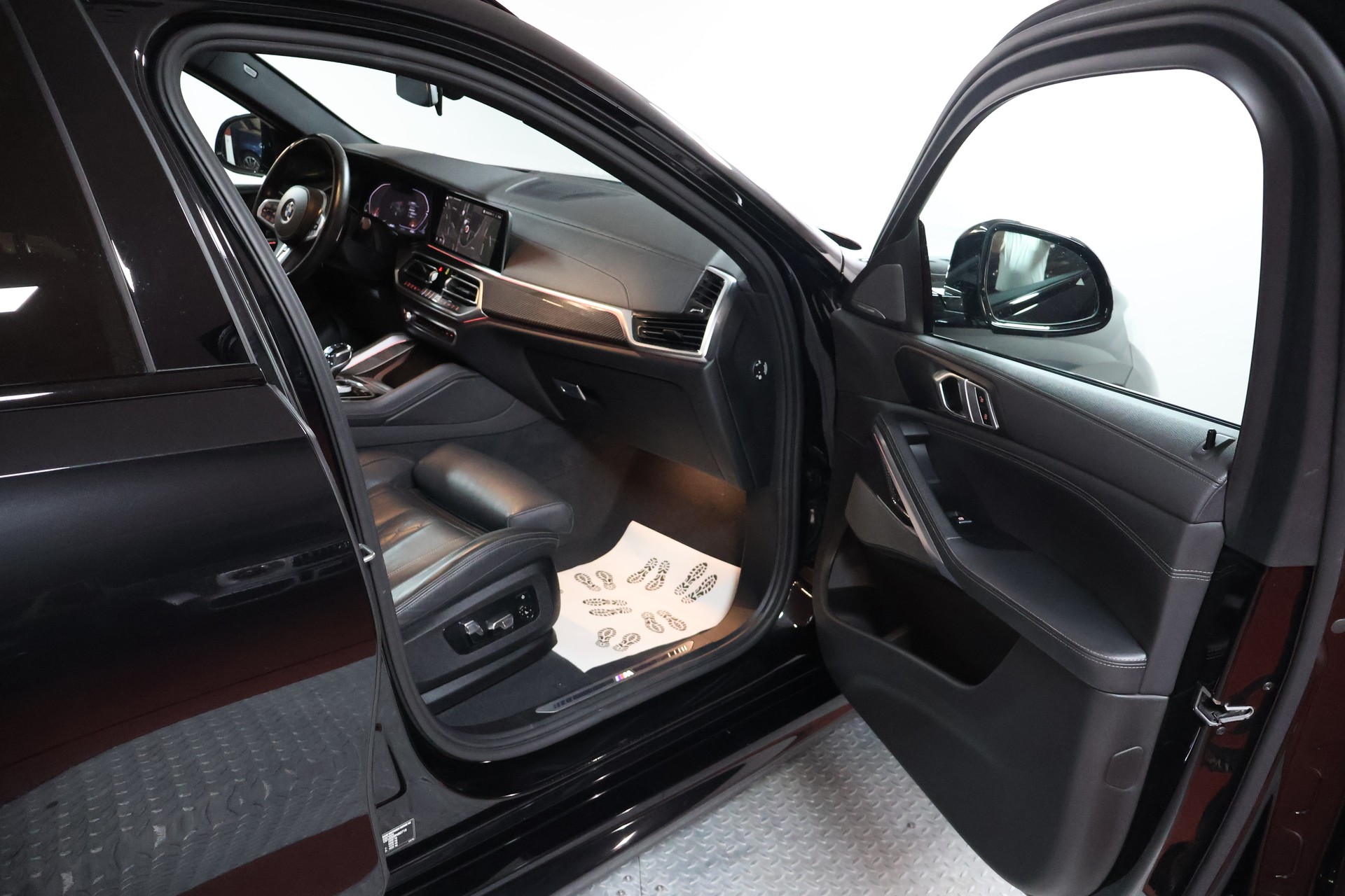 BMW X6 xDrive 48V 40d Steptronic M Sport-image-15