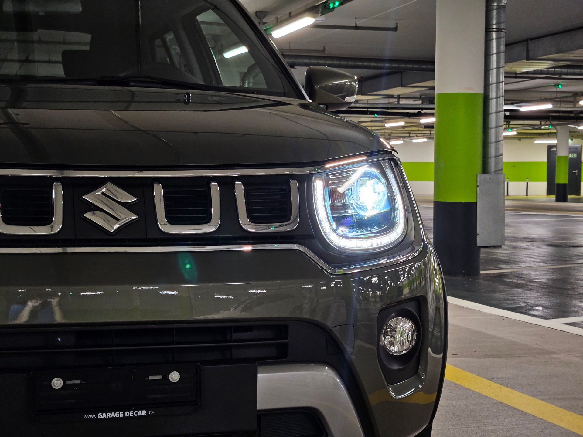 SUZUKI Ignis 1.2i Compact Top Hybrid 4x4-image-8