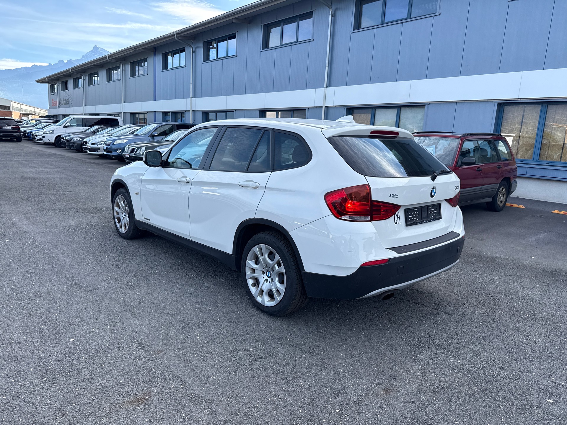 BMW X1 sDrive 18i-image-5