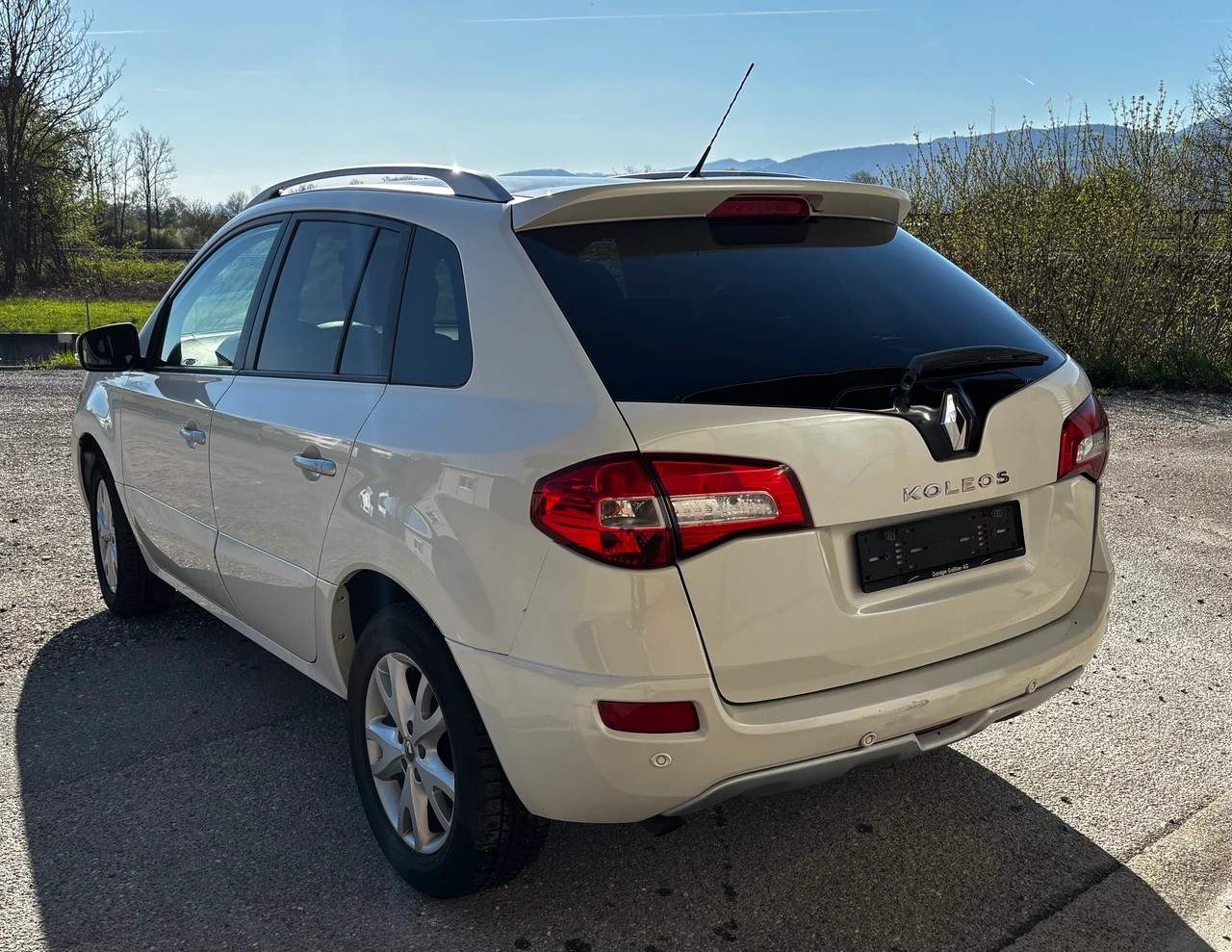 RENAULT Koleos 2.0 dCi Bose 4x4 Automatic-image-4