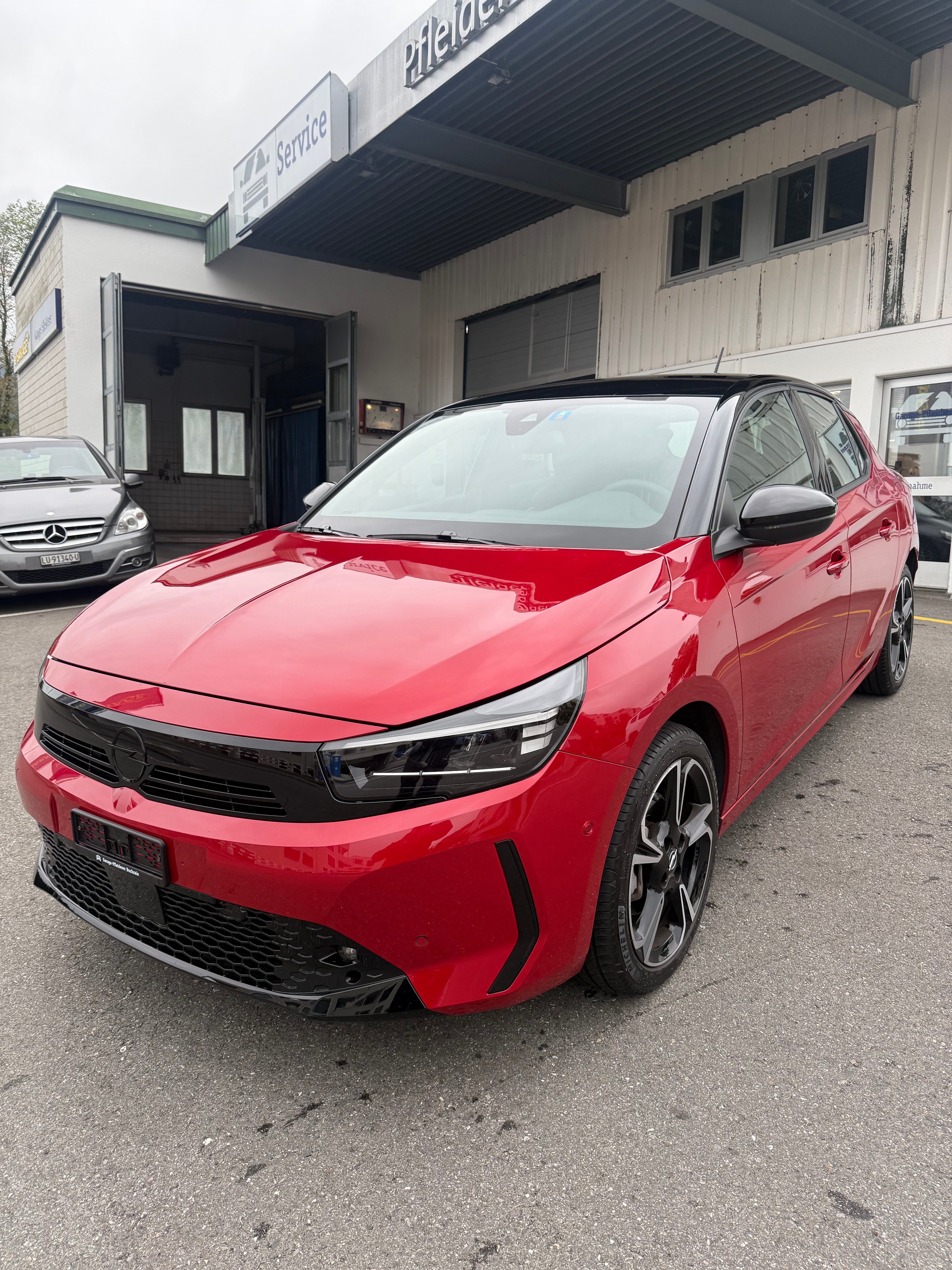 Car photo