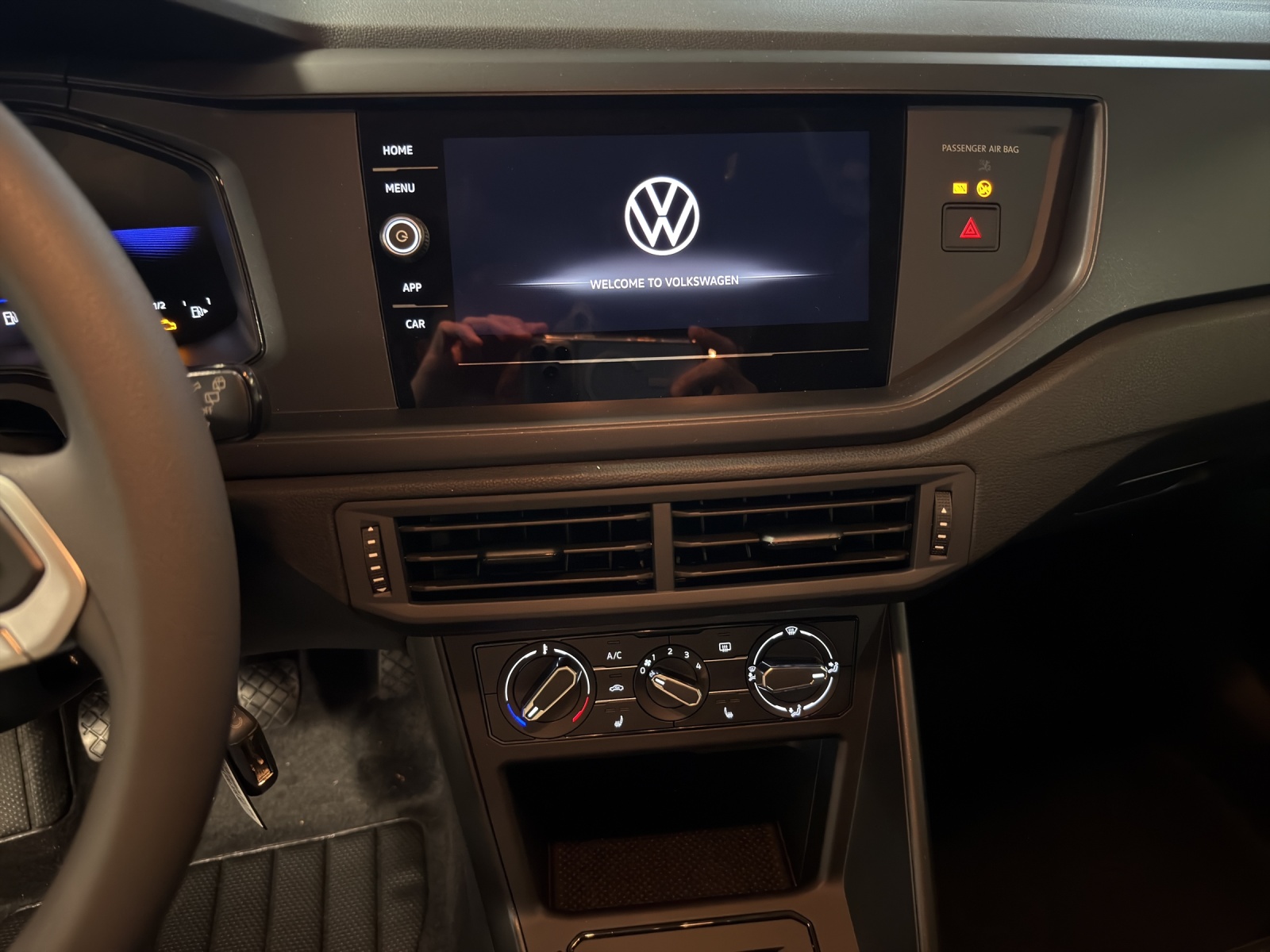 VW Polo 1.0 TSI Trend-image-9