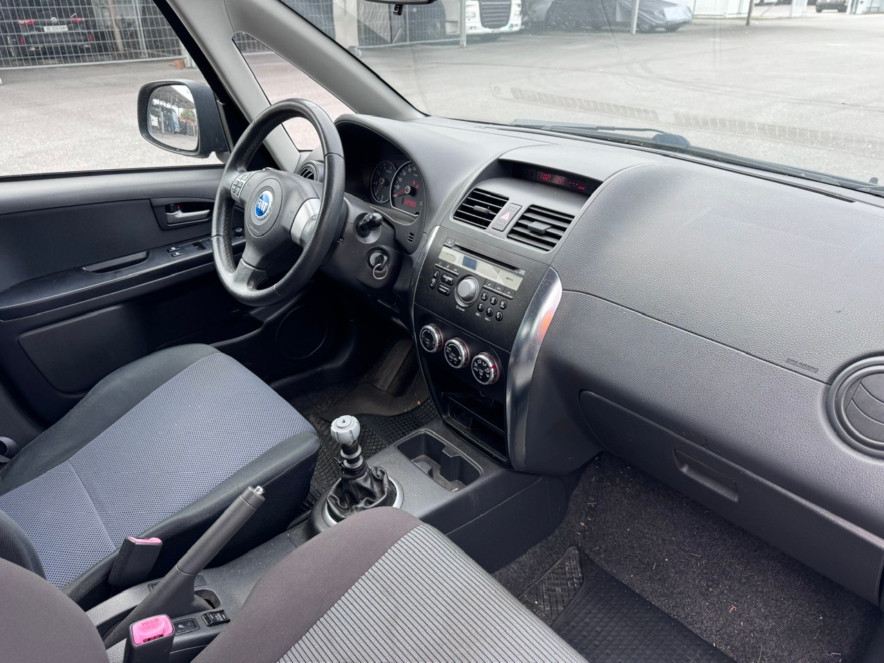 FIAT Sedici 1.9 JTD 4WD Emotion-image-5